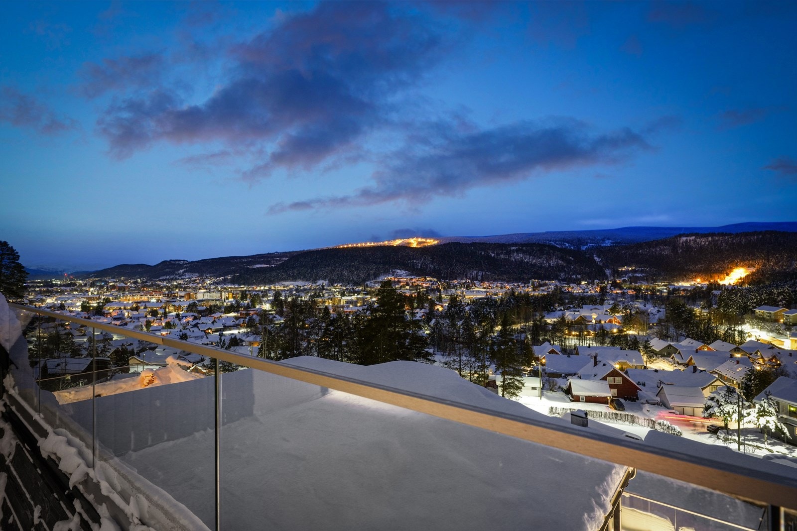 Her kan du nyte både solfylte dager og lune kvelder. Galleribilde
