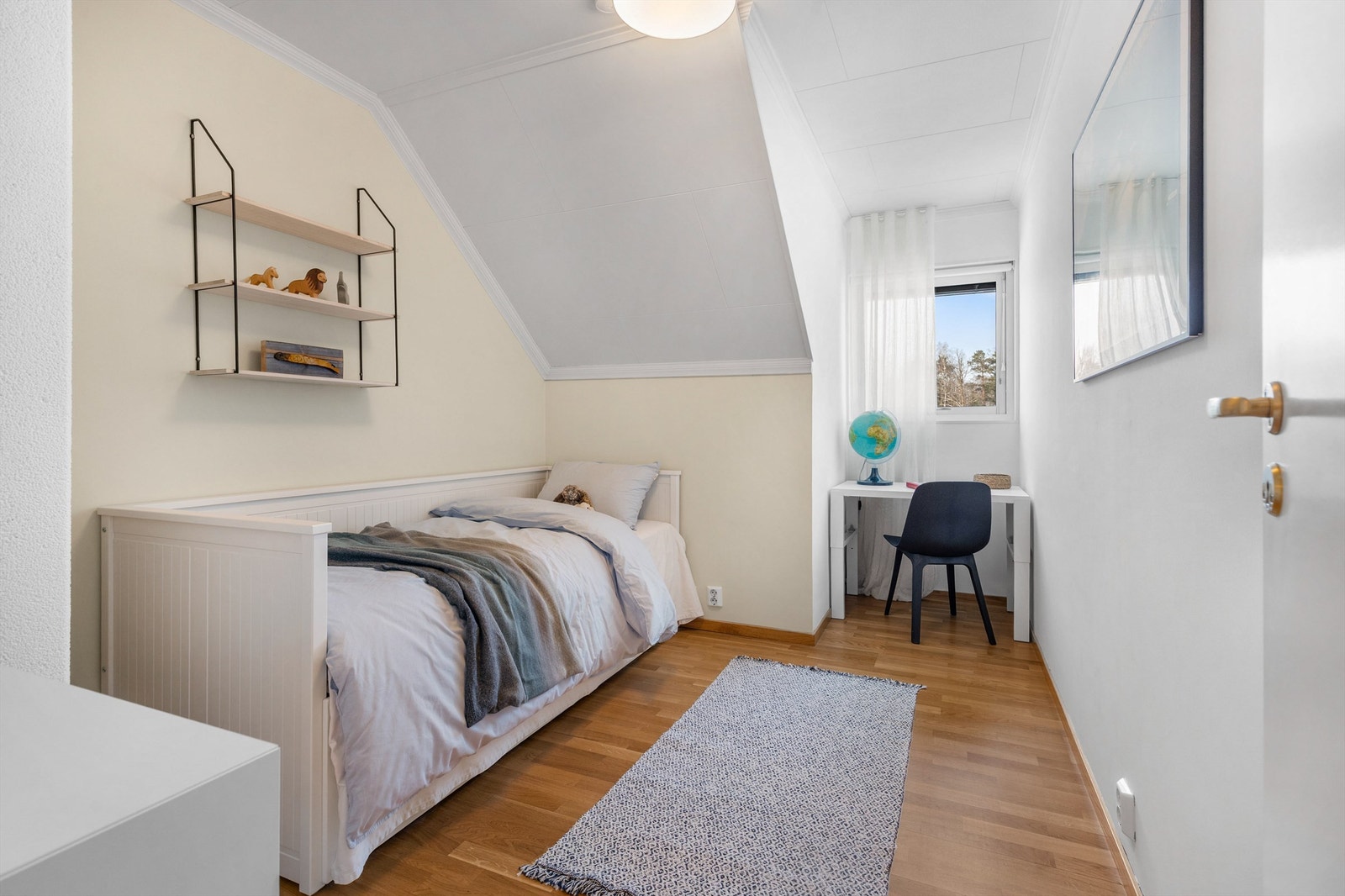 De to andre soverommene passer godt som gjesterom, barnerom eller kontor. Galleribilde