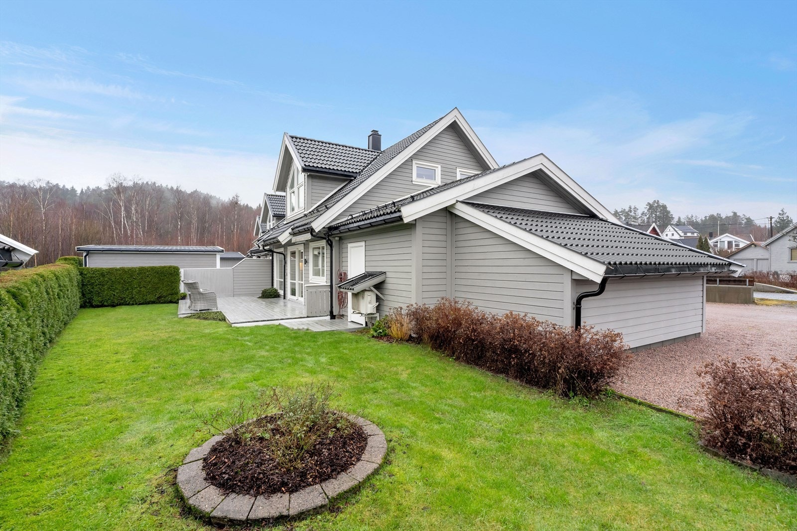 På jakt etter en innholdsrik bolig med god standard? Da kan dette være noe for deg. Velkommen til visning! Galleribilde