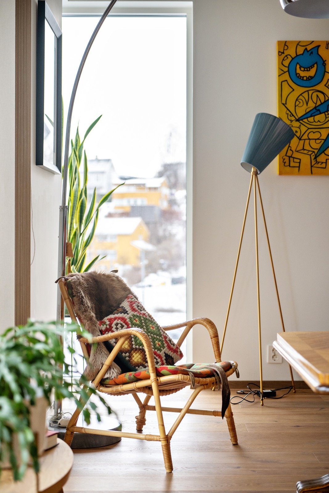 Særegen arkitektur og nybyggfasiliteter i delikat innpakning Galleribilde