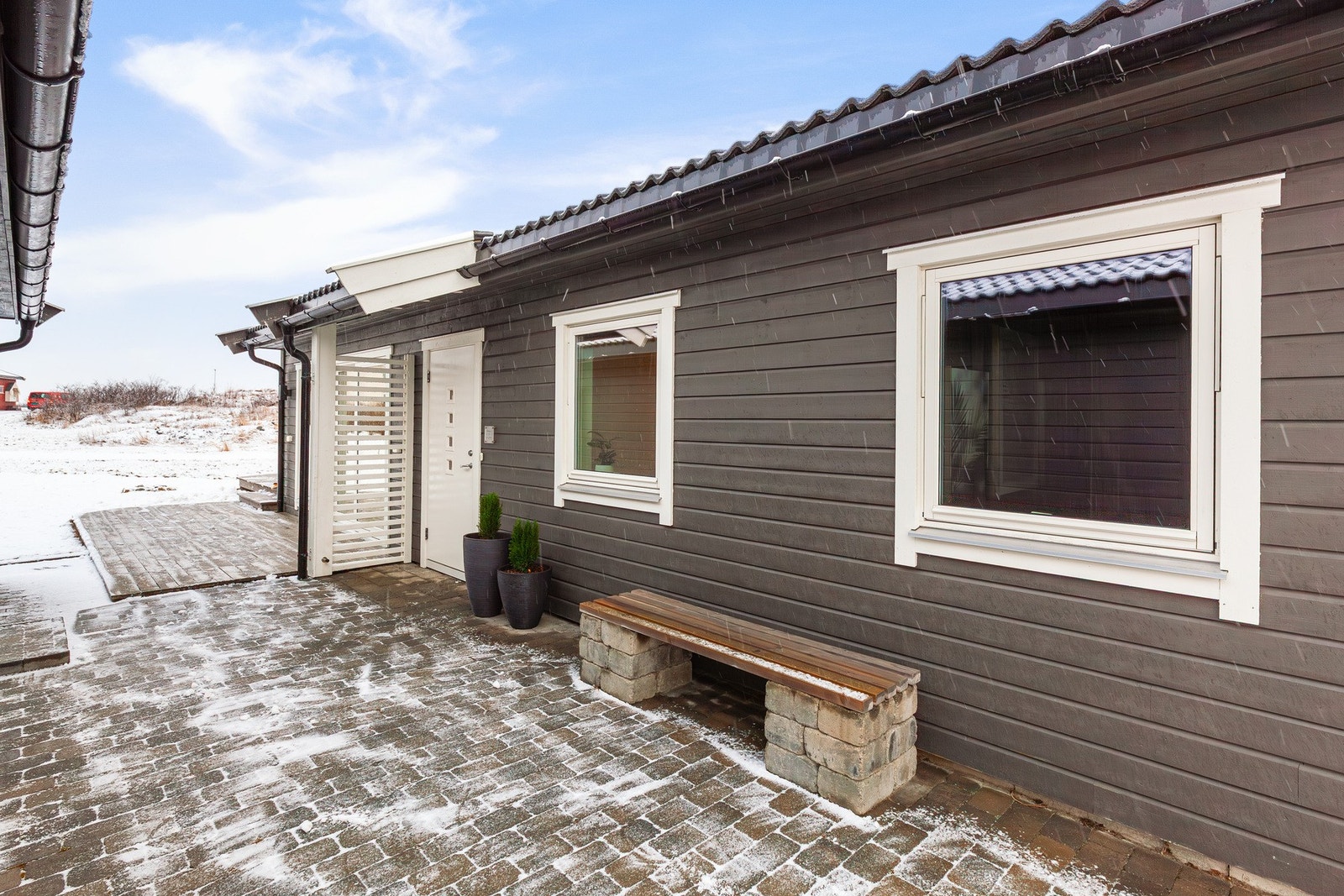 Overbygd inngangsparti Galleribilde