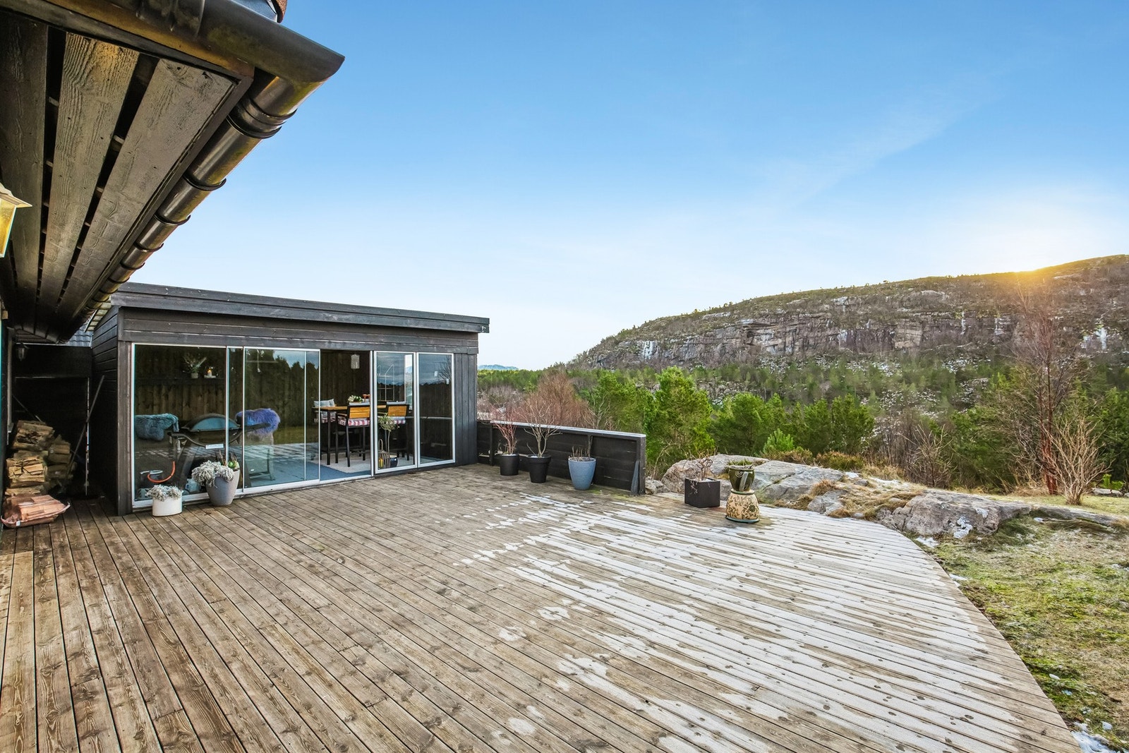 Lunt og fint uteområde Galleribilde