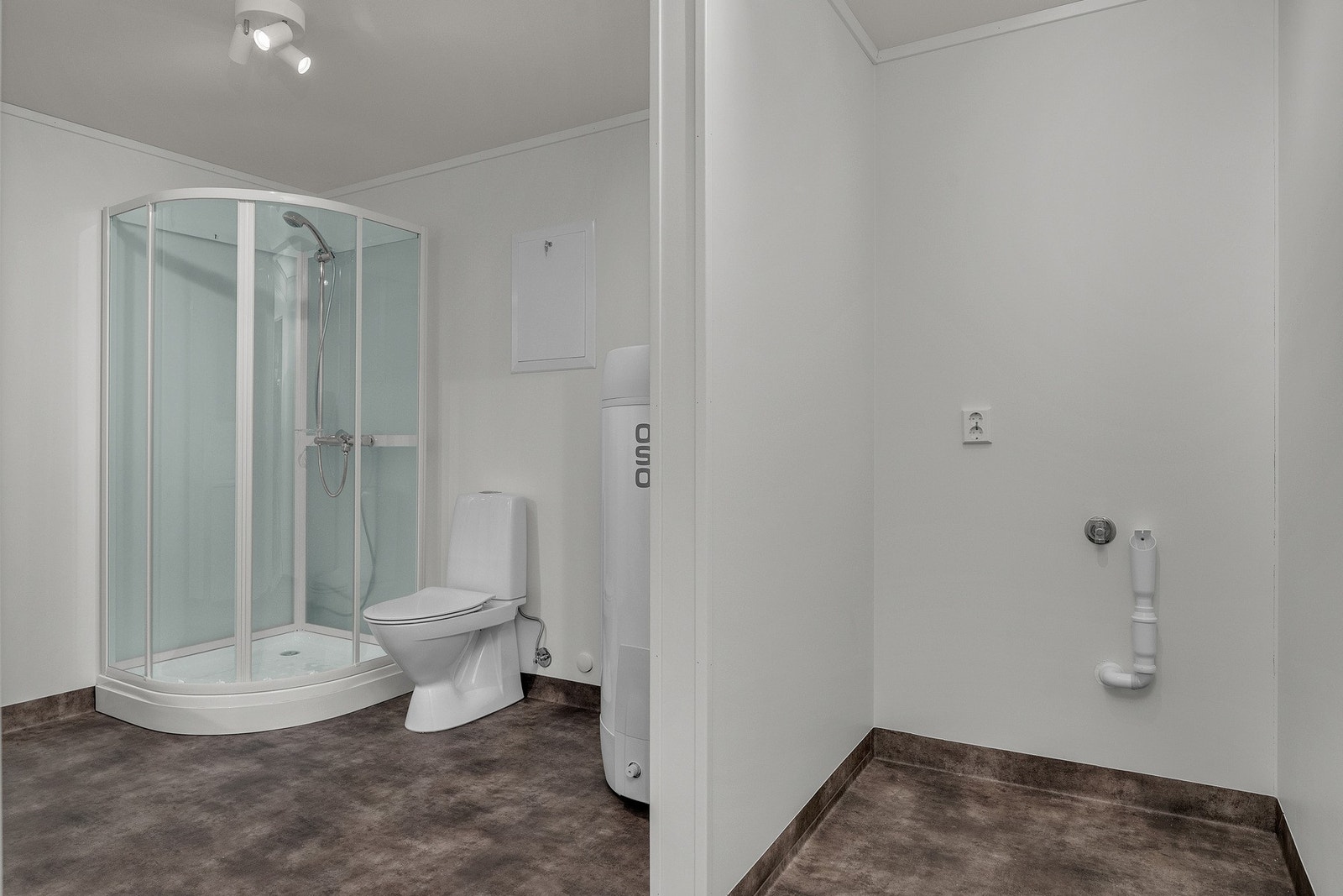 Badet har elektriske varmekabler Galleribilde