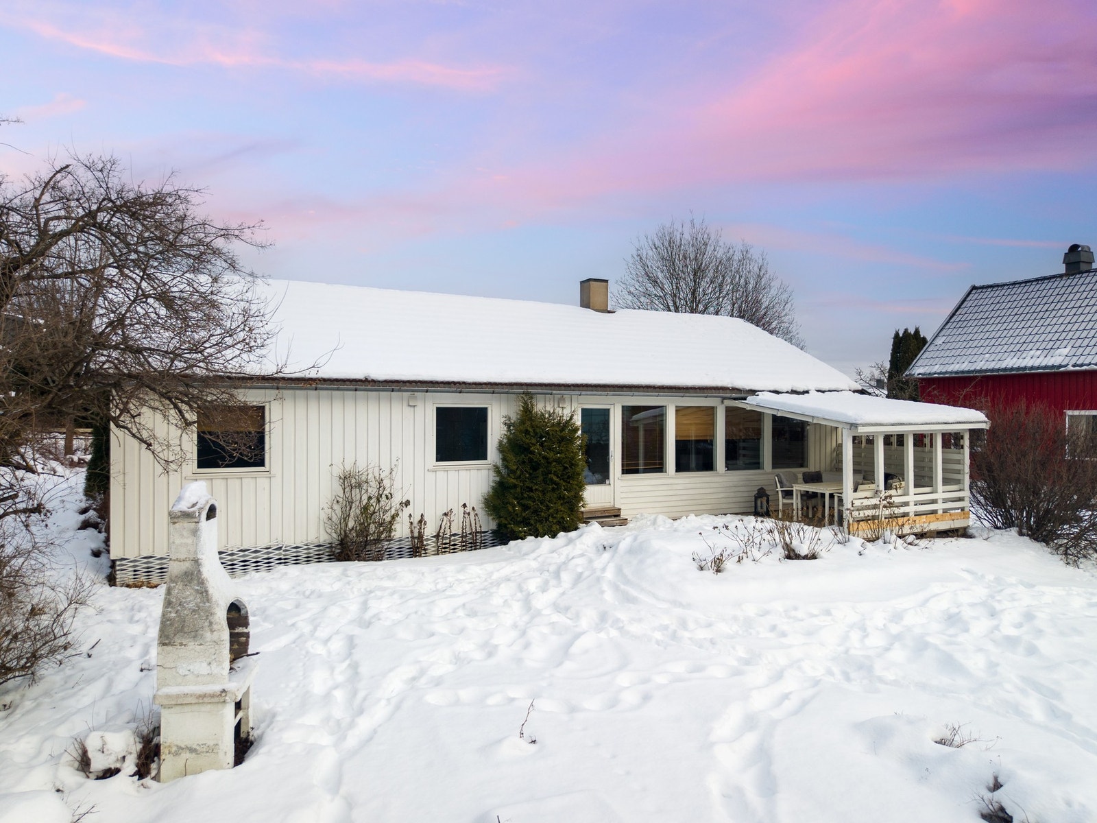 Eldre enebolig med sentral beliggenhet i Hamar og gangavstand til alt du trenger. Galleribilde