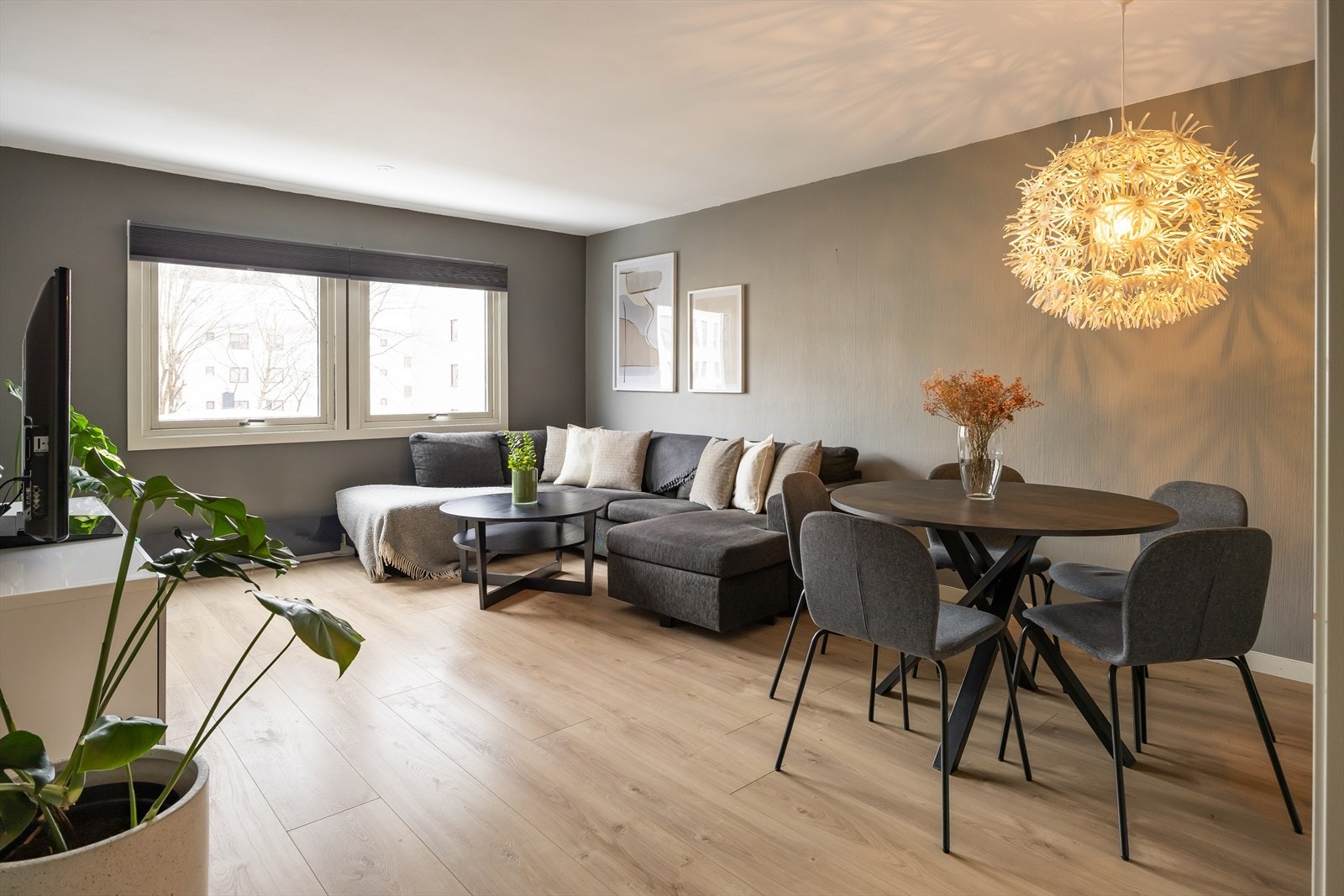 Velkommen til Elgeseter gate 40A - En sentral og innbydende 4-roms i byggets 3. etasje med mulighet for parkeringsplass ved søknad. Foto: Stian Hatling. Galleribilde