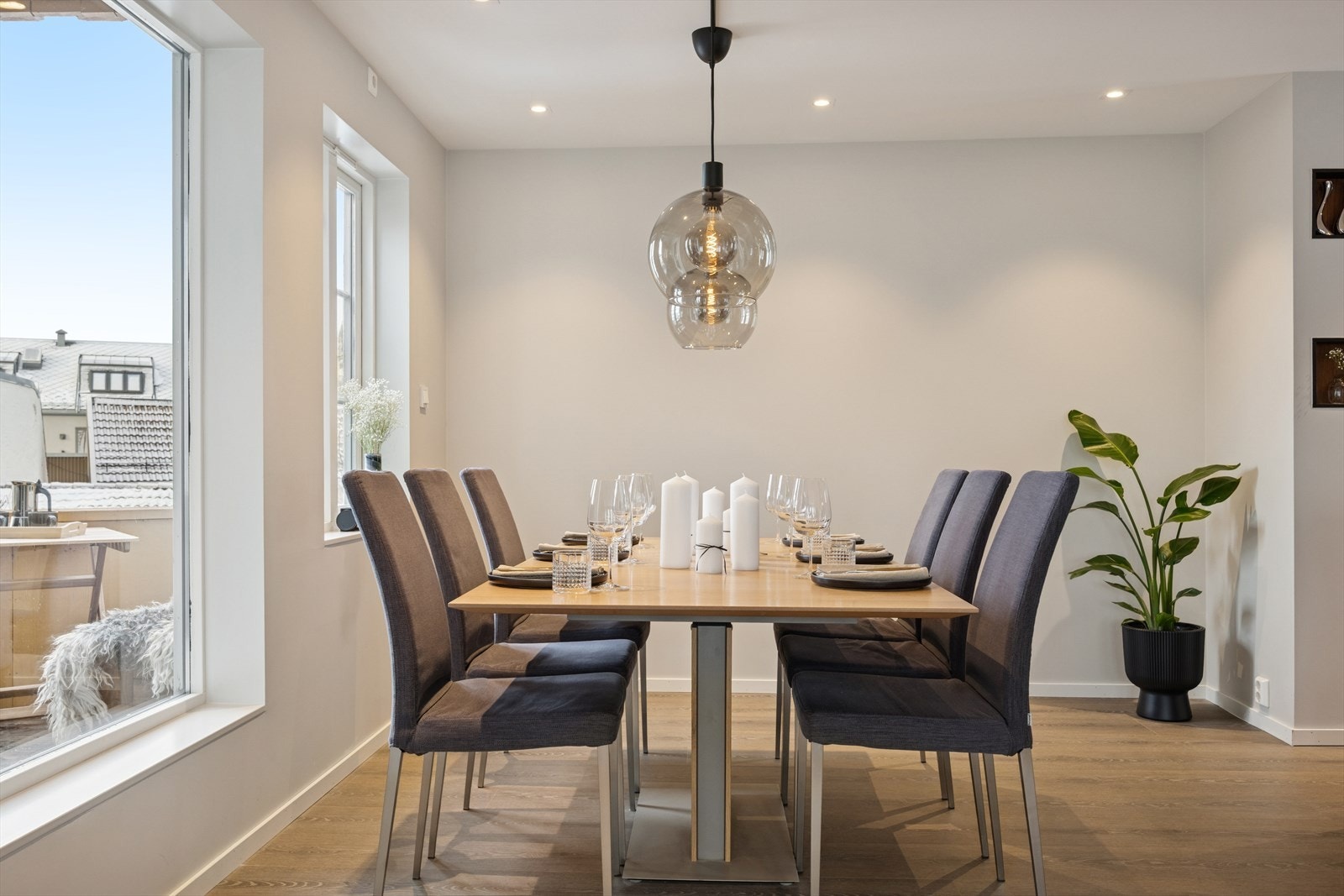 Her ligger forholdene til rette for å invitere venner og familie til hyggelige sammenkomster. Galleribilde