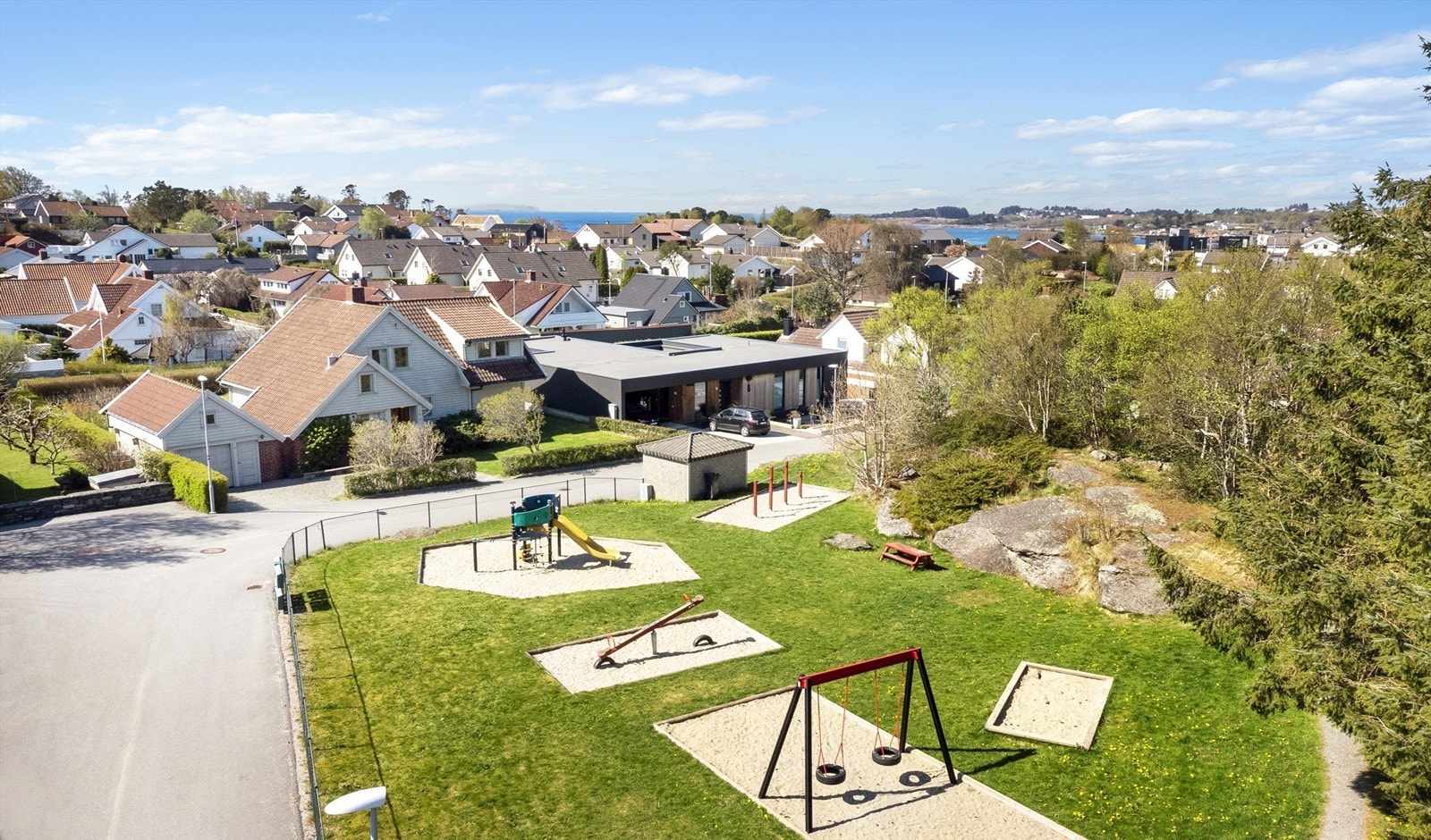 Lekeplass for de minste i Lensmannsveien Galleribilde