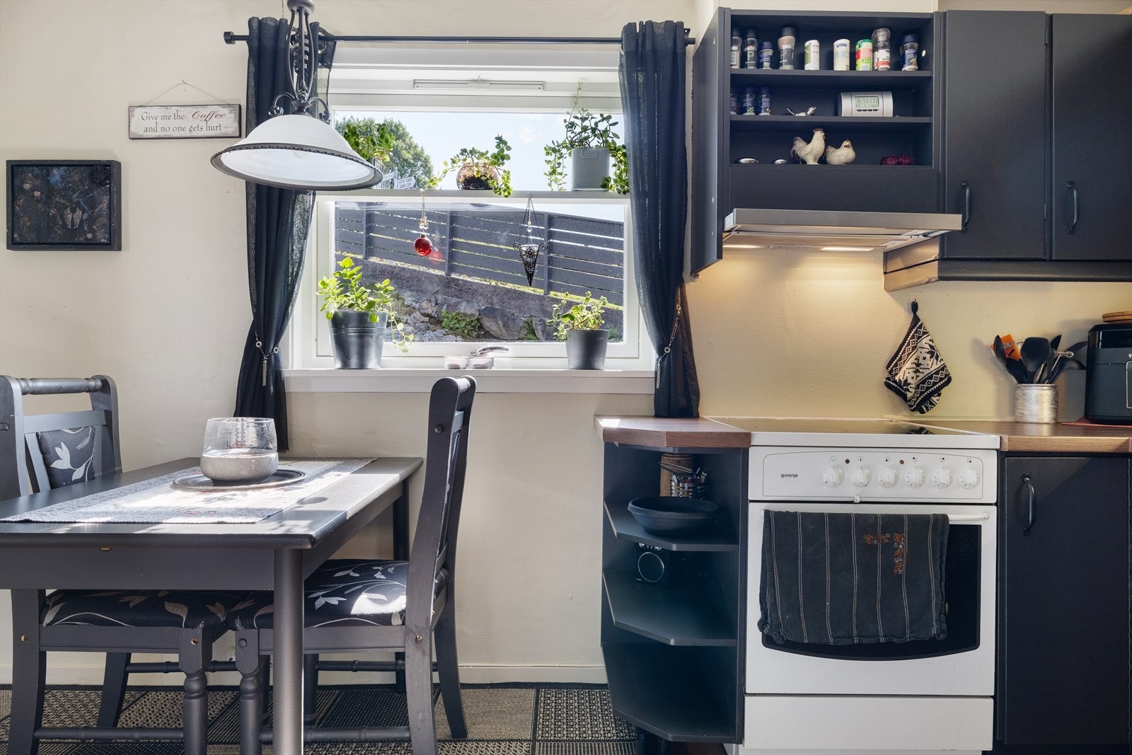 Kjøkken. Galleribilde