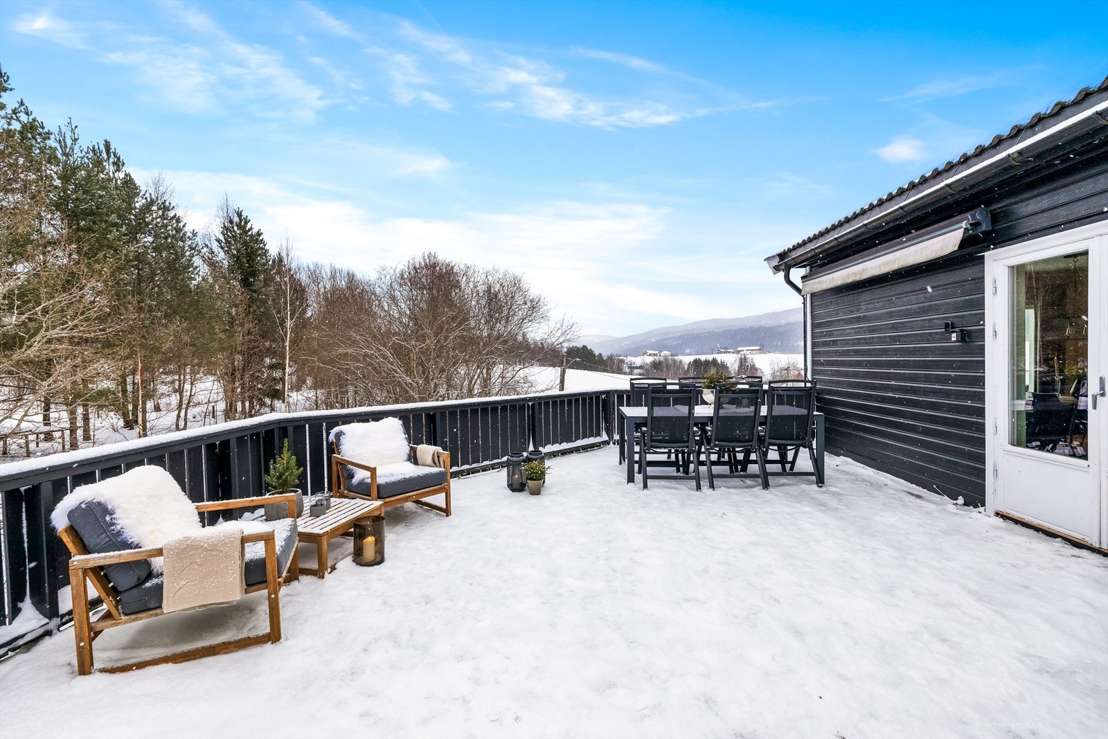 Terrassen er på ca. 54 kvm. Galleribilde