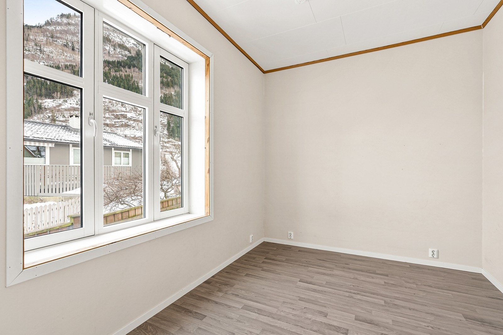 Soverom i 1.etasje Galleribilde