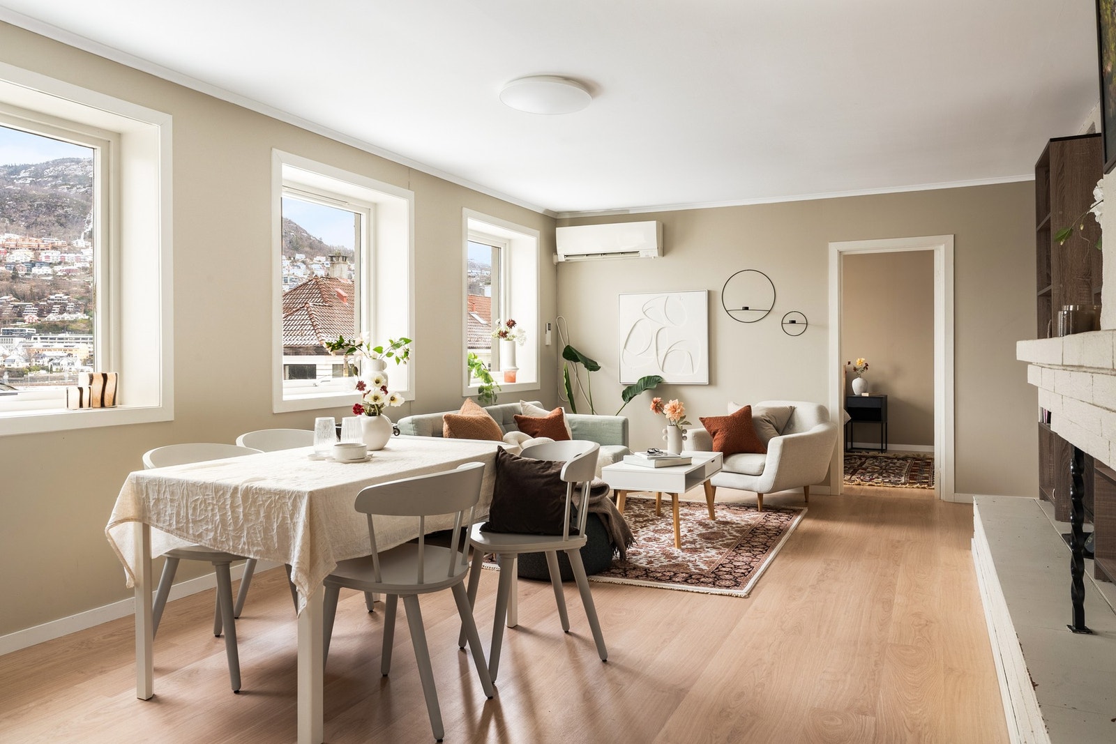 Klaus Hanssens vei 27a presenteres av EIE eiendomsmegling ved Helene Mathiesen (Foto: Alexander Vie) Galleribilde