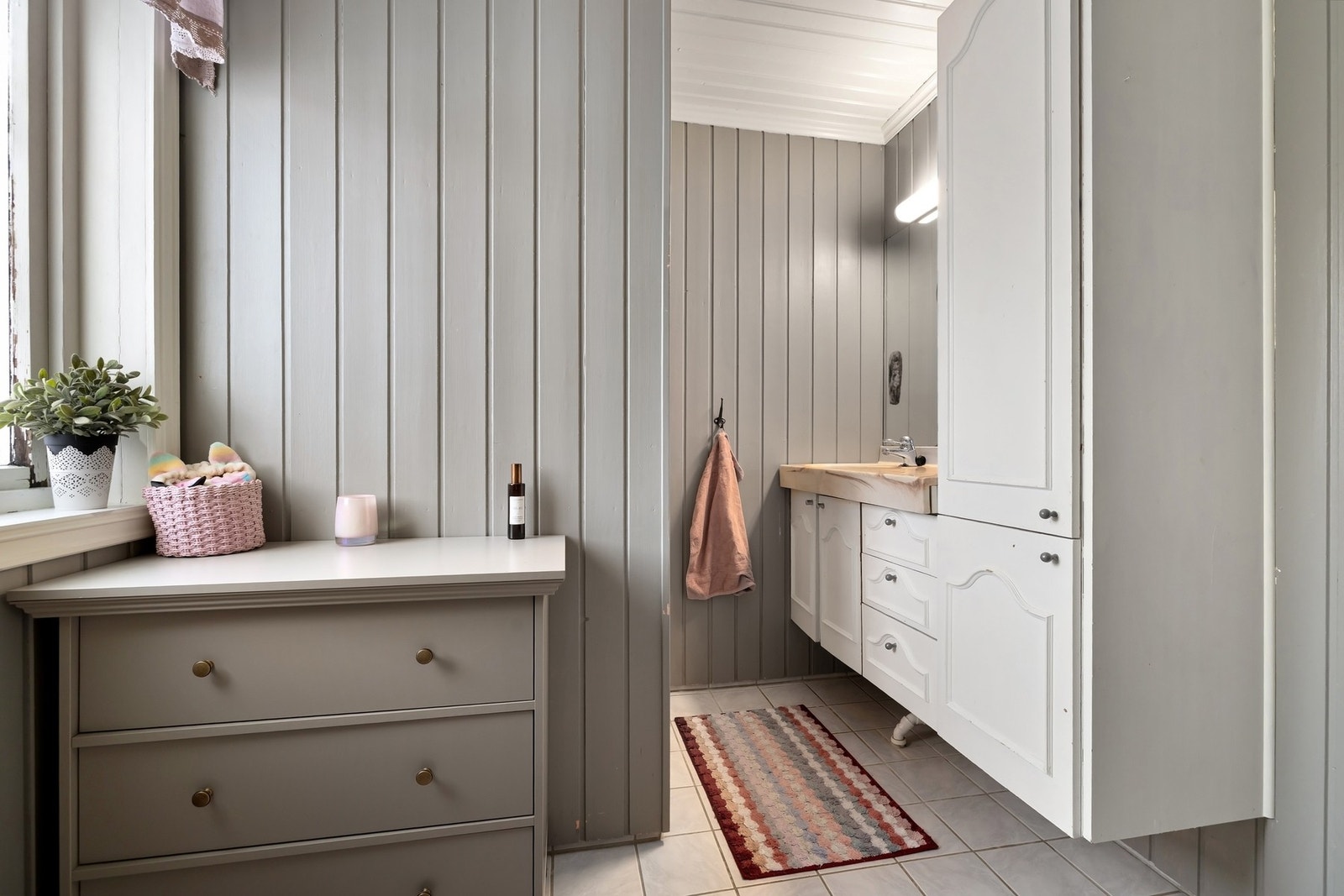 Naturlig lys innslipp. Galleribilde