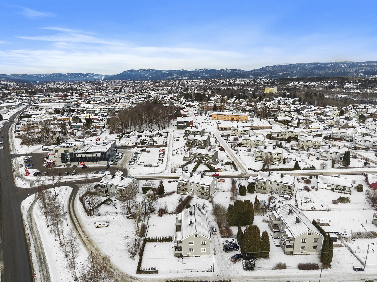 Flotte tur- og rekreasjonsmuligheter i nærheten med bla. Hvitsteintjenn Galleribilde