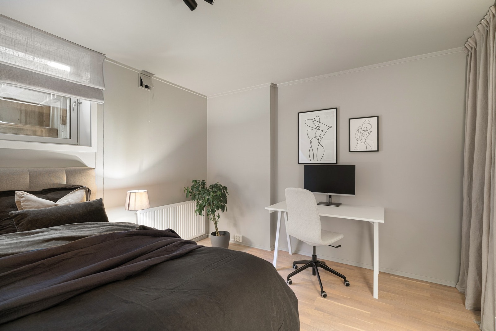 Her er det god plass til ønsket møblement Galleribilde