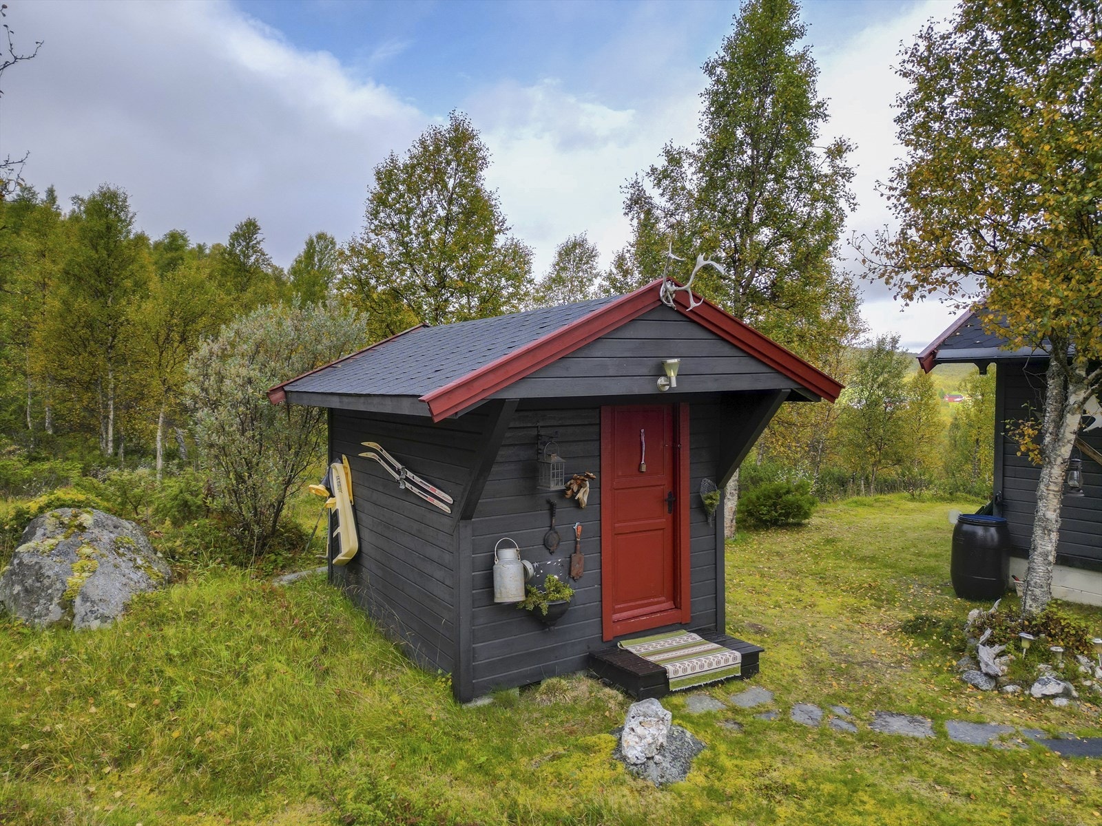 Utebod med gode lagringsmuligheter Galleribilde