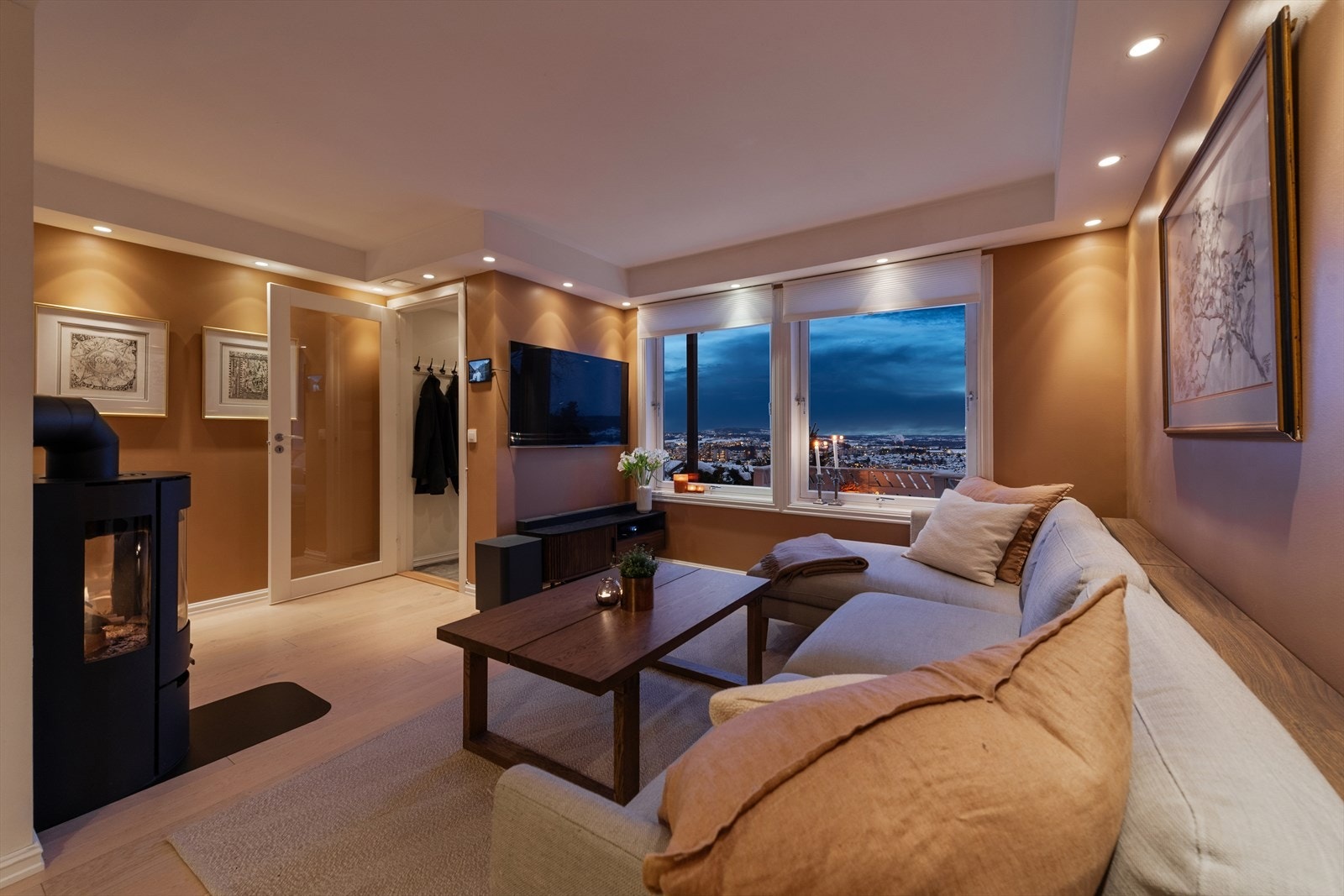 Kveldsstemning. Galleribilde