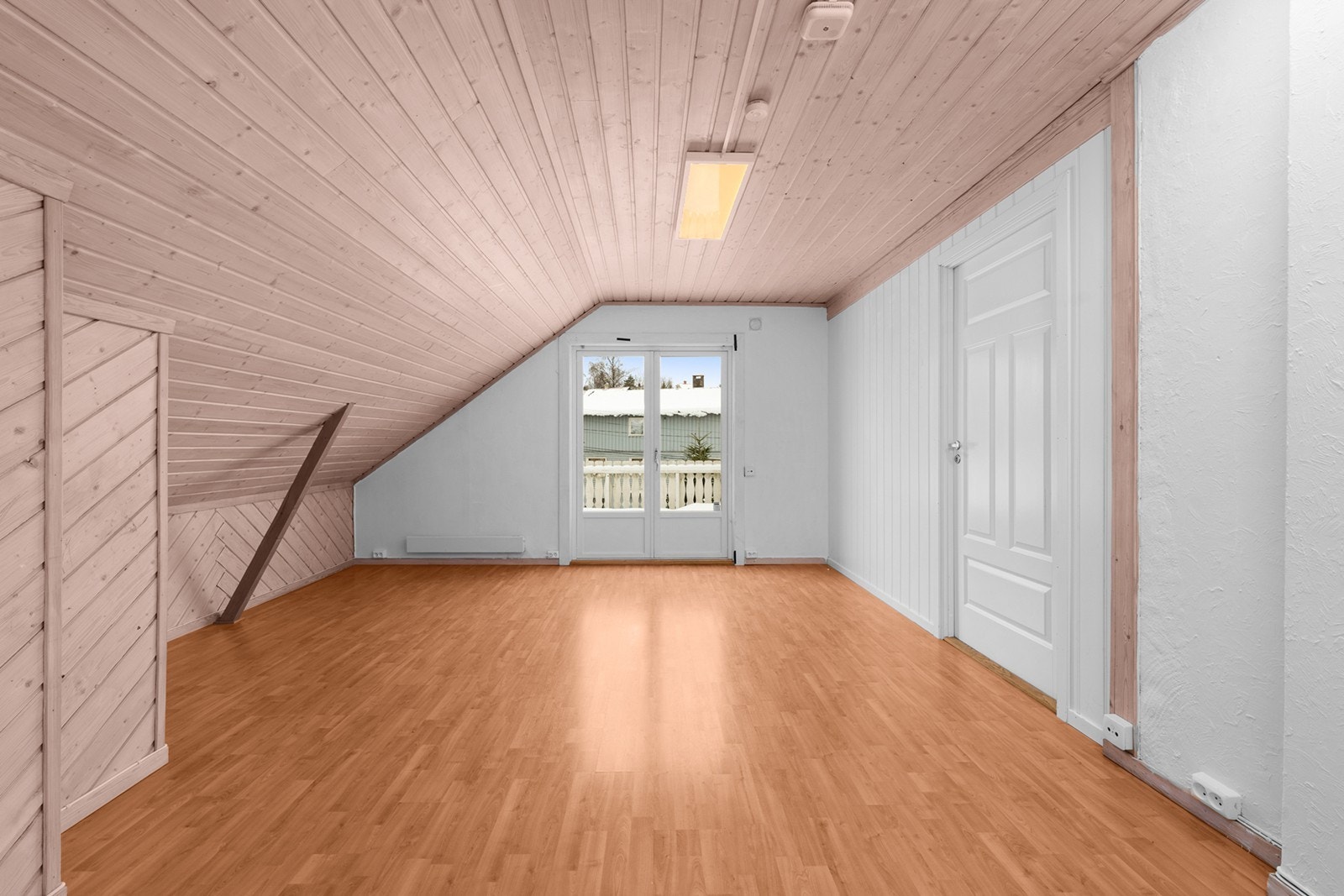 I 2. etasje har du 4 romslige soverom. Galleribilde