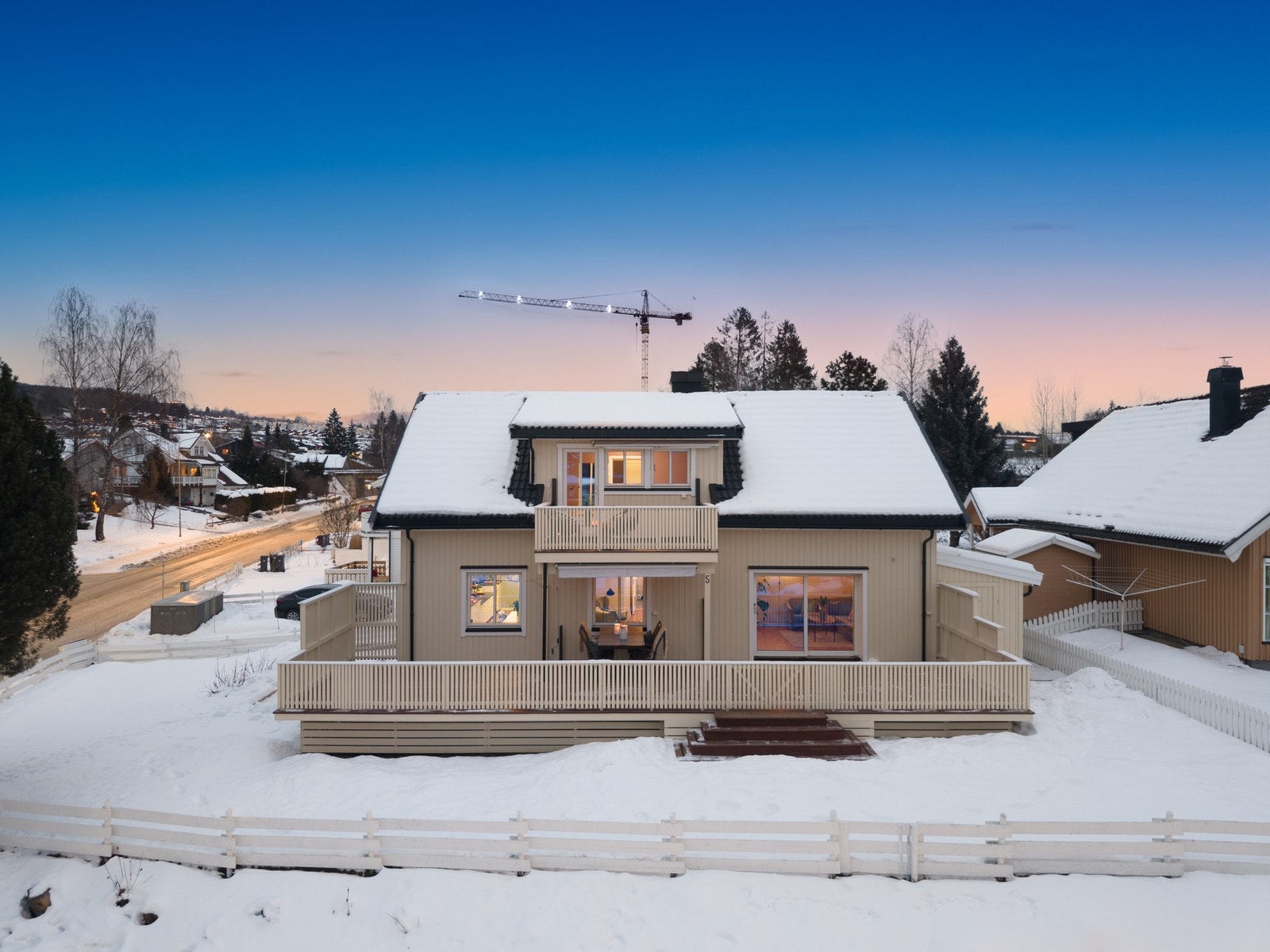 Velkommen til Baglervegen 5, presentert av Inger Helene Simensen.
Foto: Pil Branding (Kim Rognmo). Galleribilde