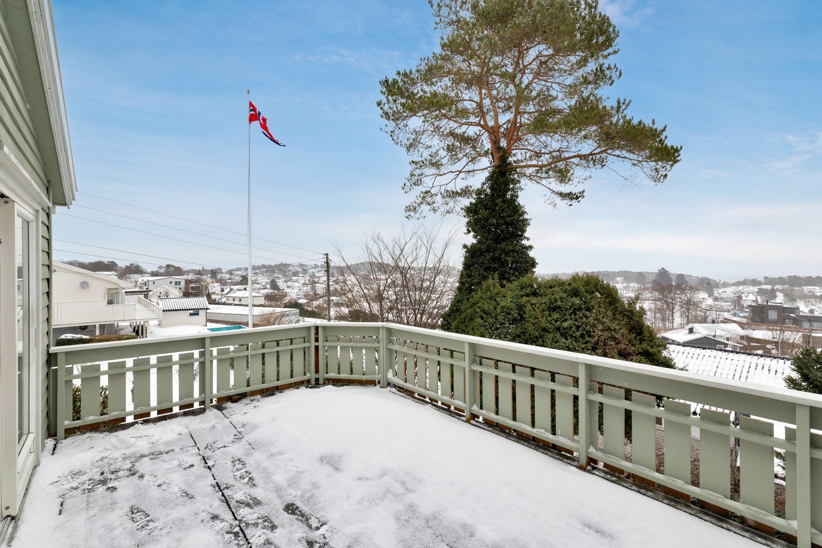 Her er det fint å ta med frokosten ut på fine sommerdager. Galleribilde