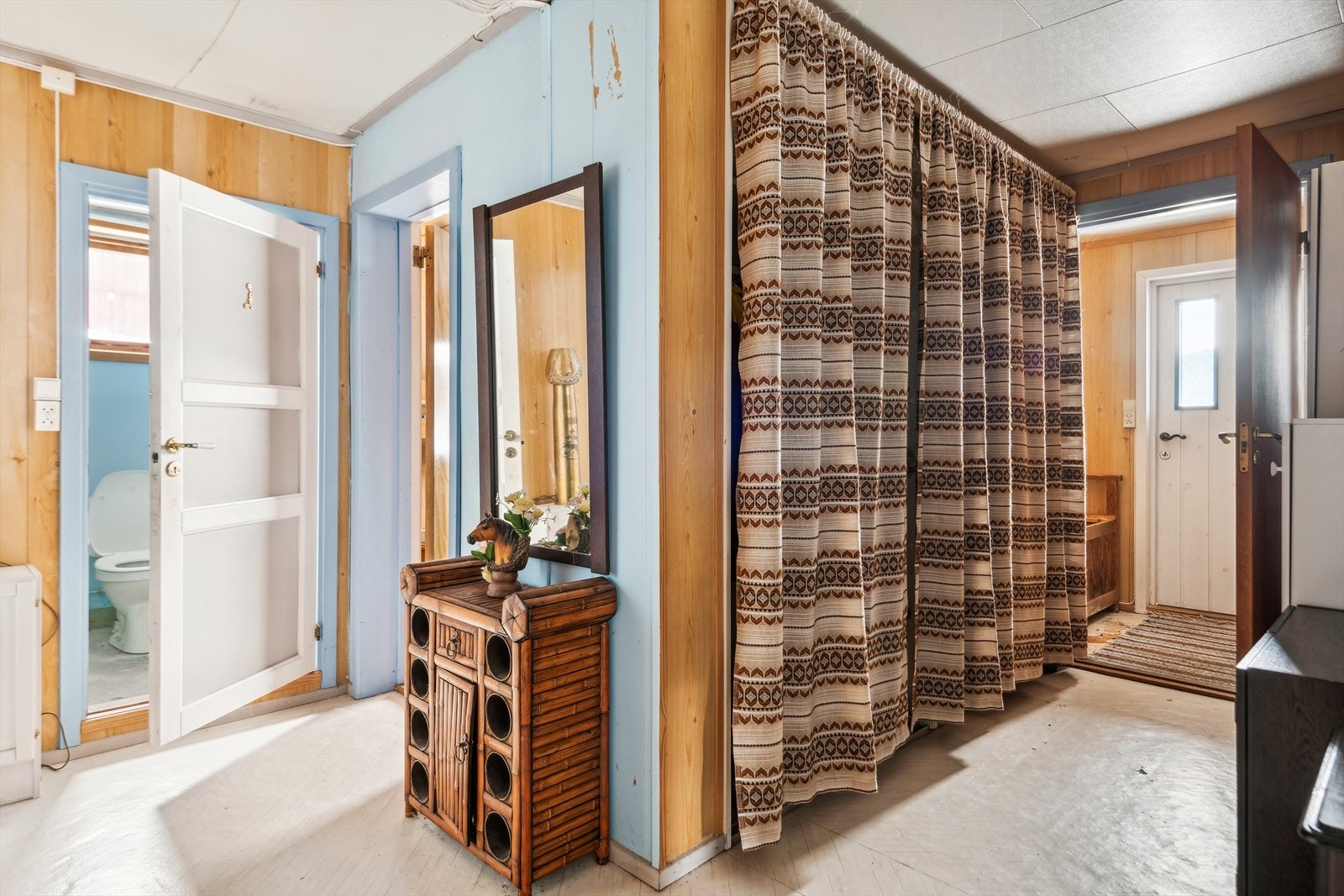 Gang/entré kjeller Galleribilde