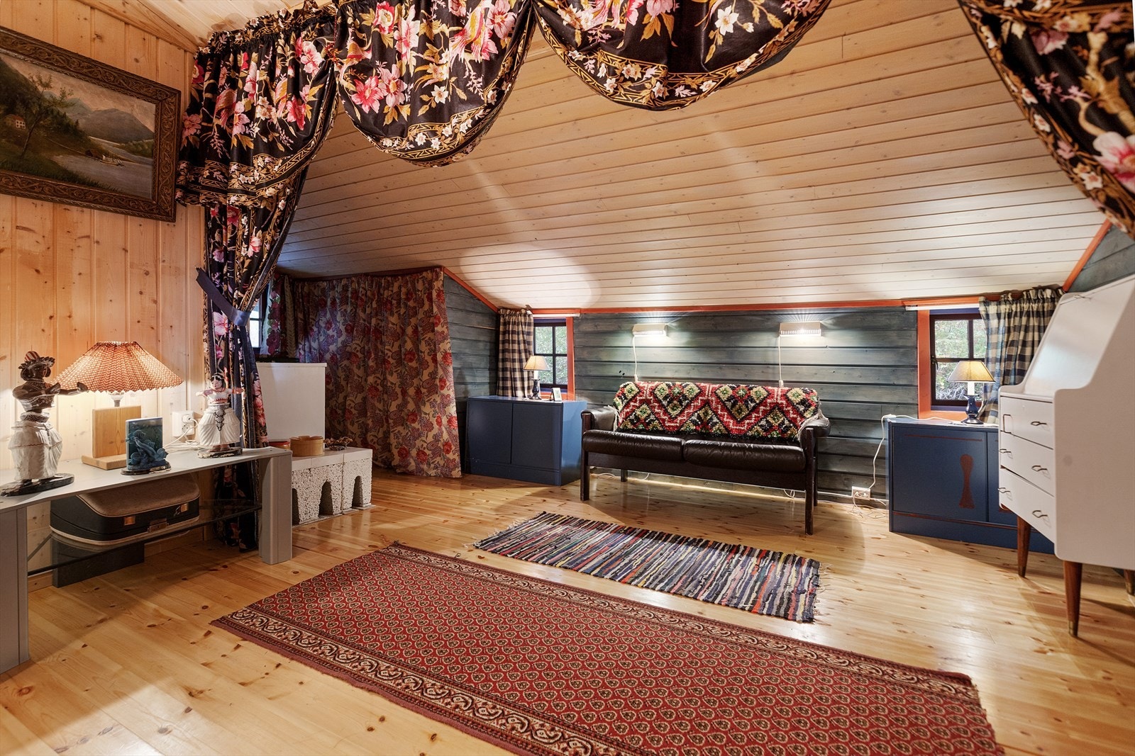 Hytta strekker seg over hele 118 kvm. Galleribilde