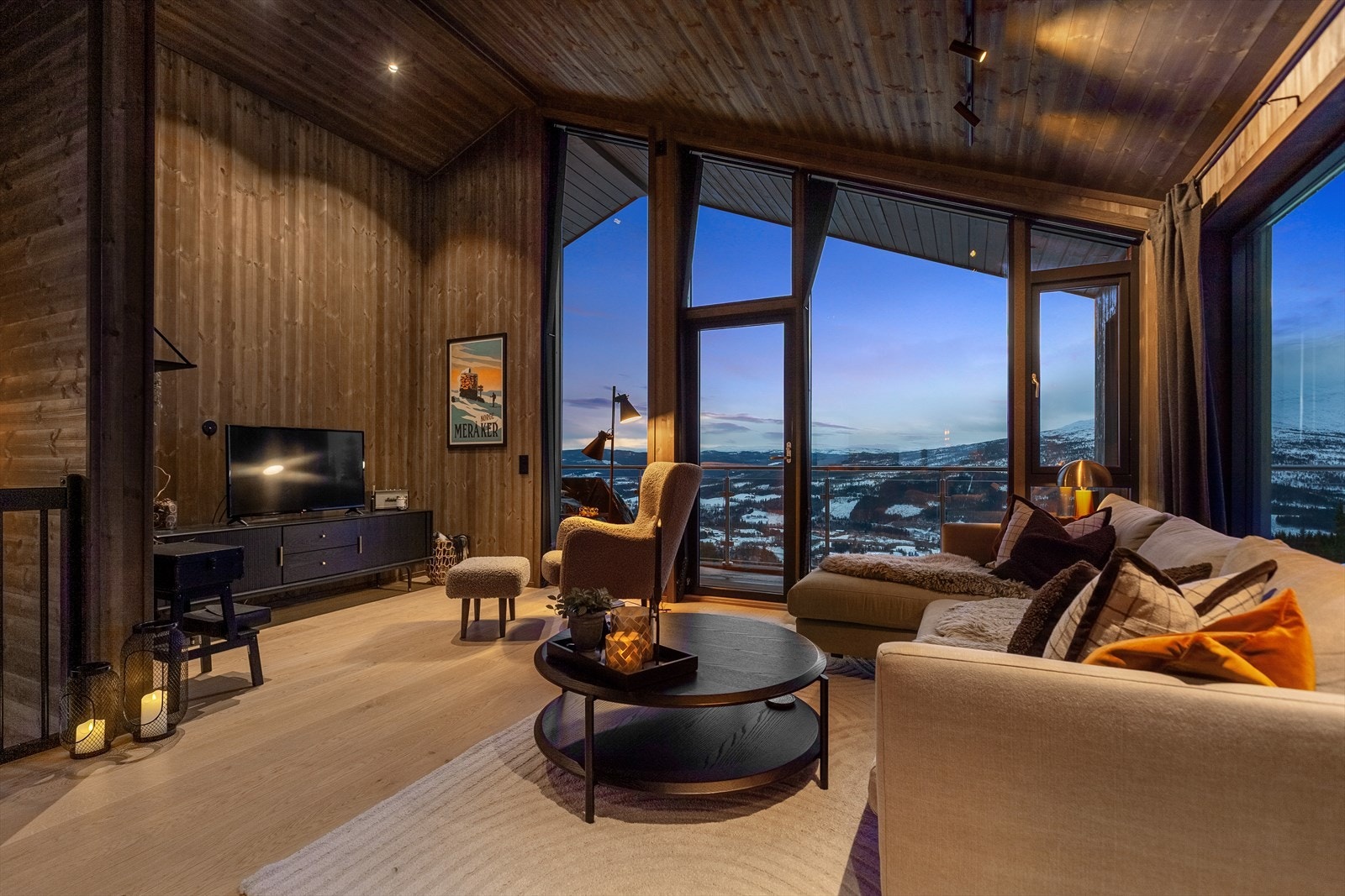 En praktfull fritidseiendom flott beliggende i Fagerlia. Galleribilde