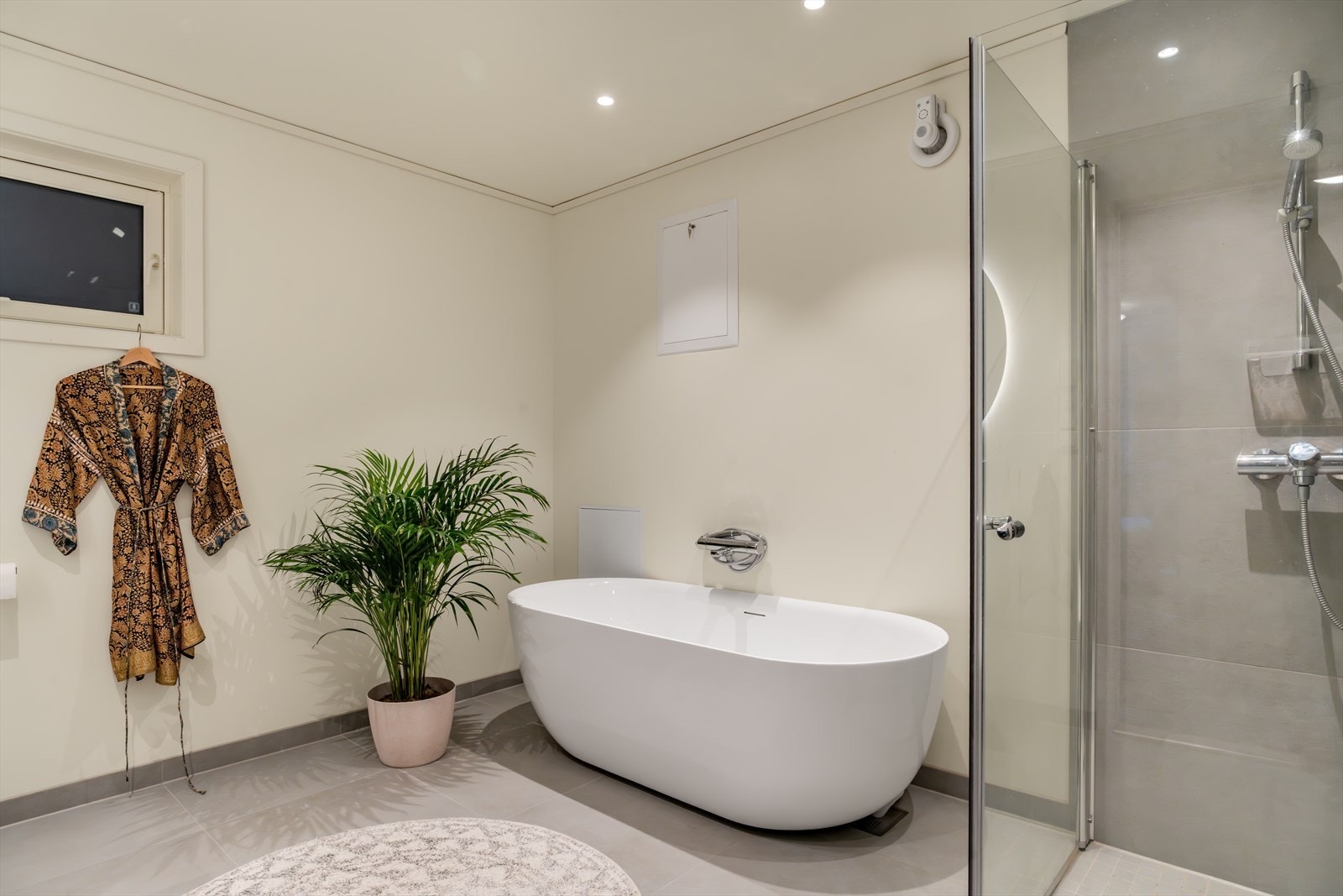 Badekar, supert for avkobling fra travle hverdager Galleribilde