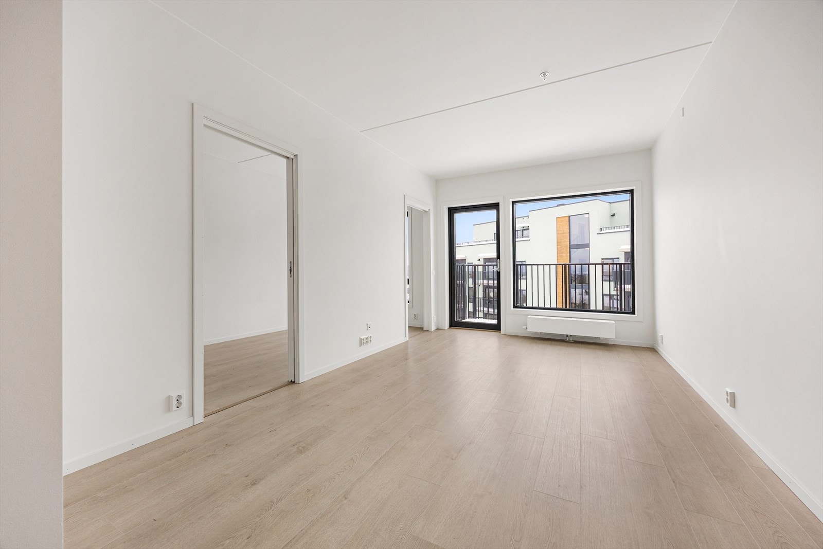 Dette er en romslig og moderne 2-roms leilighet med en arealeffektiv planløsning. Galleribilde