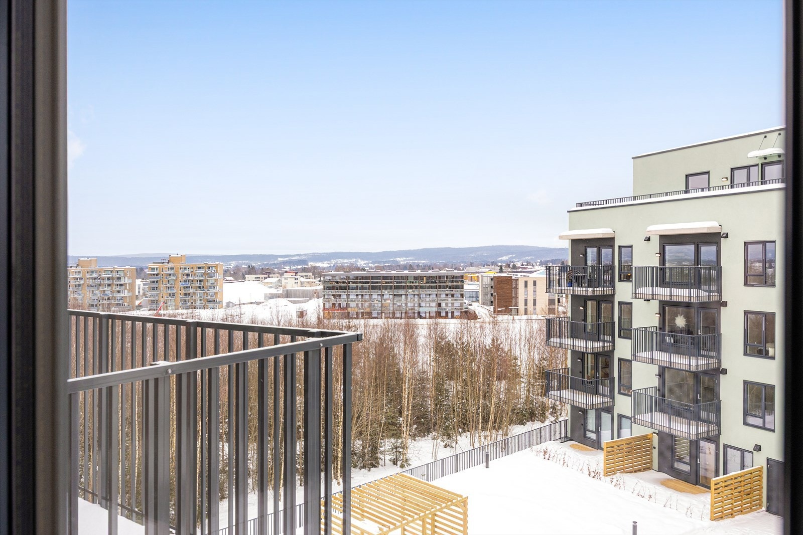 For den aktive er det kort vei til blant annet Råholt Bad med svømmehall og klatrevegg. Galleribilde