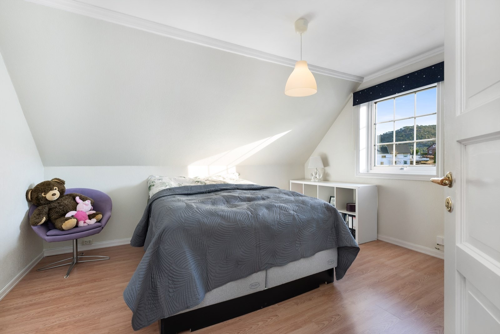 Soverom nr 2 er av god størrelse. Galleribilde