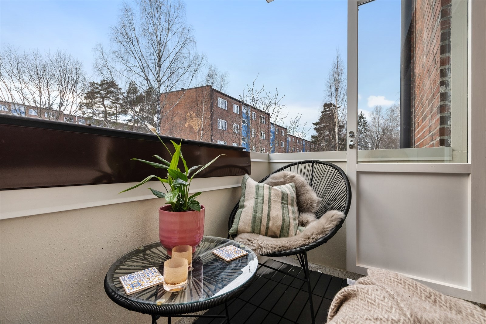 Fyring, varmtvann, trappevask, vaktmester, kabel-tv og internett er inkludert i felleskostnadene Galleribilde