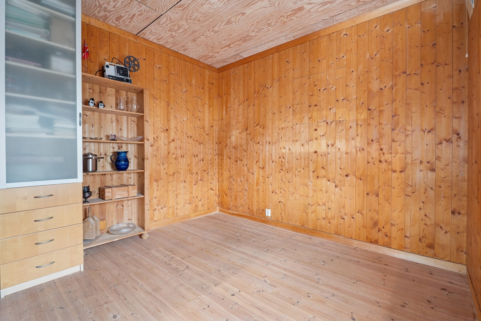 Stort og romslig gjesterom (soverom) Galleribilde