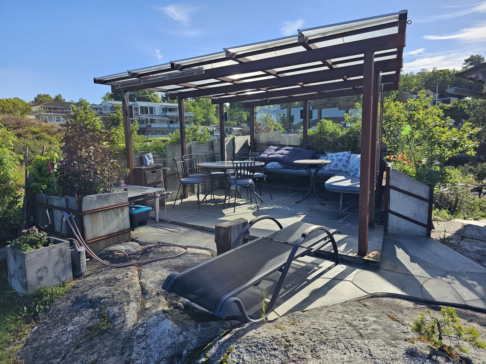 Selgers private bilder- lysthuset en sommerdag Galleribilde