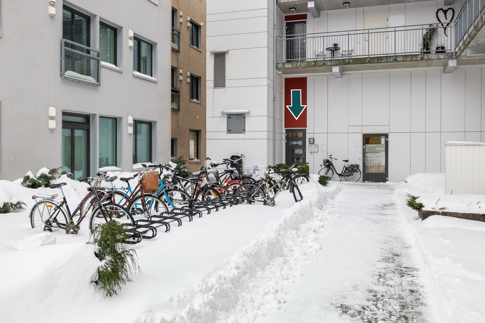 Inngangsparti. Galleribilde