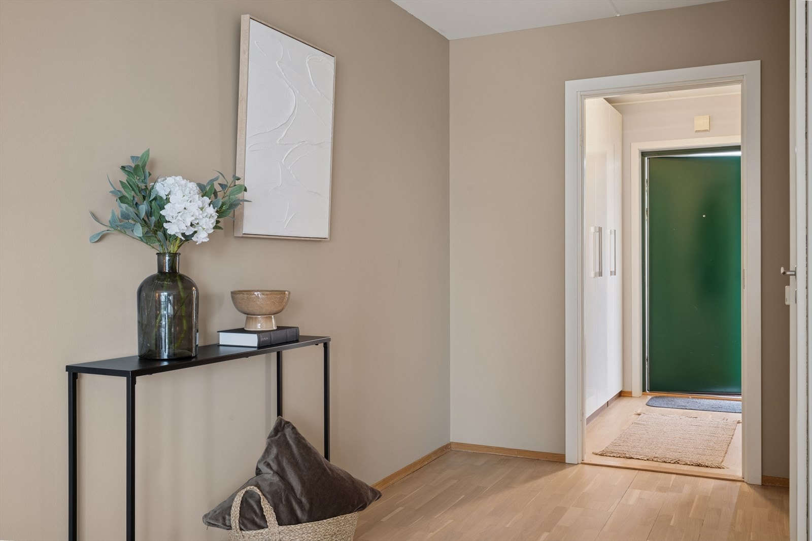 Gang mot ingang Galleribilde