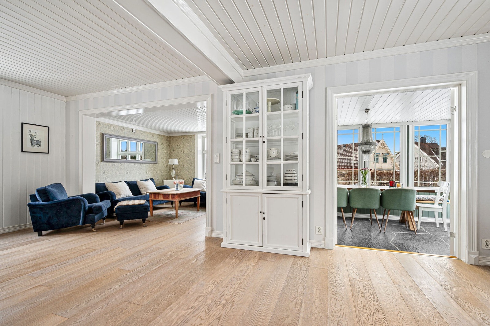 Her har du gode møbleringsmuligheter i ulike soner Galleribilde