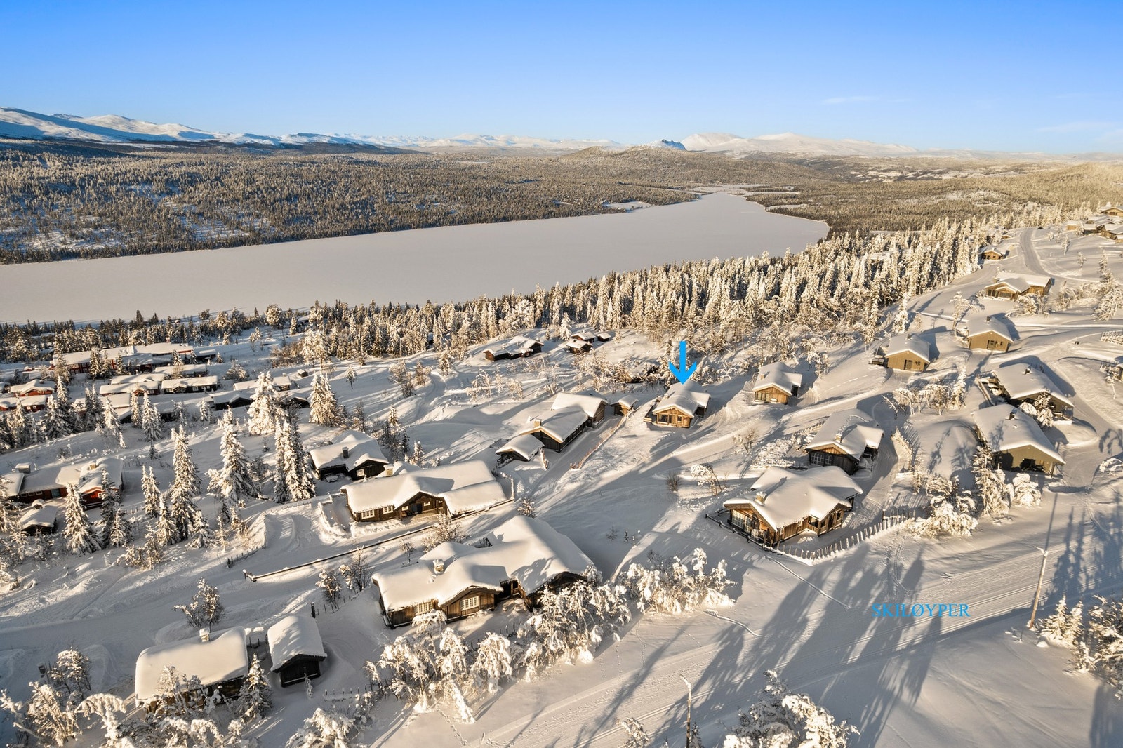 Beliggenheten gir deg det beste av Gålå. Langrennsløypene starter rett utenfor døren med ekte ski inn/ski ut, og gir tilgang til et omfattende løypenett med mange valgmuligheter i flott høyfjellsterreng. Galleribilde