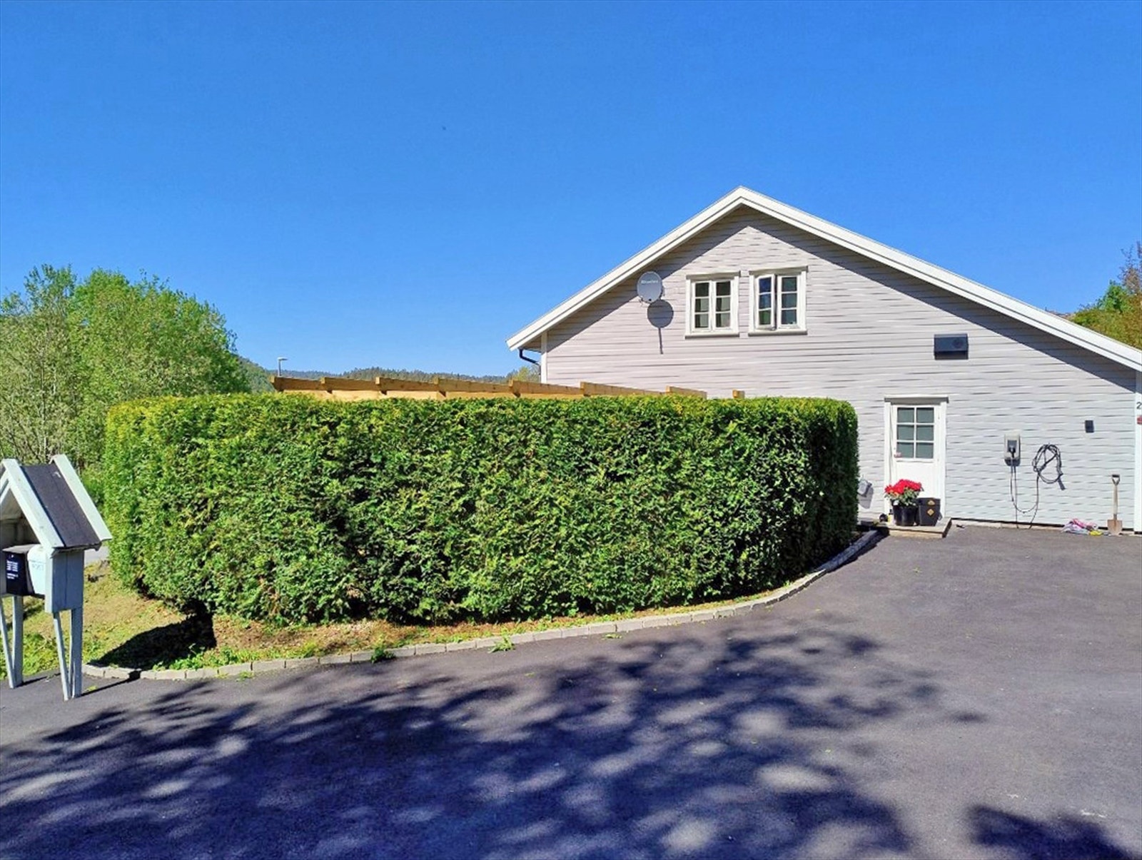 Gårdsplassen Galleribilde