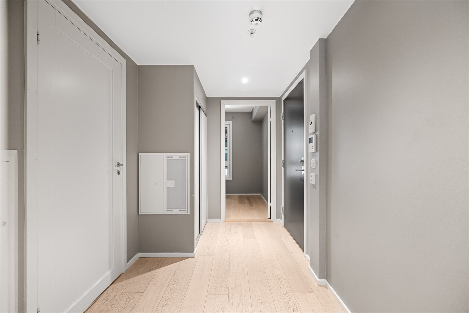 Entré med porttelefon Galleribilde