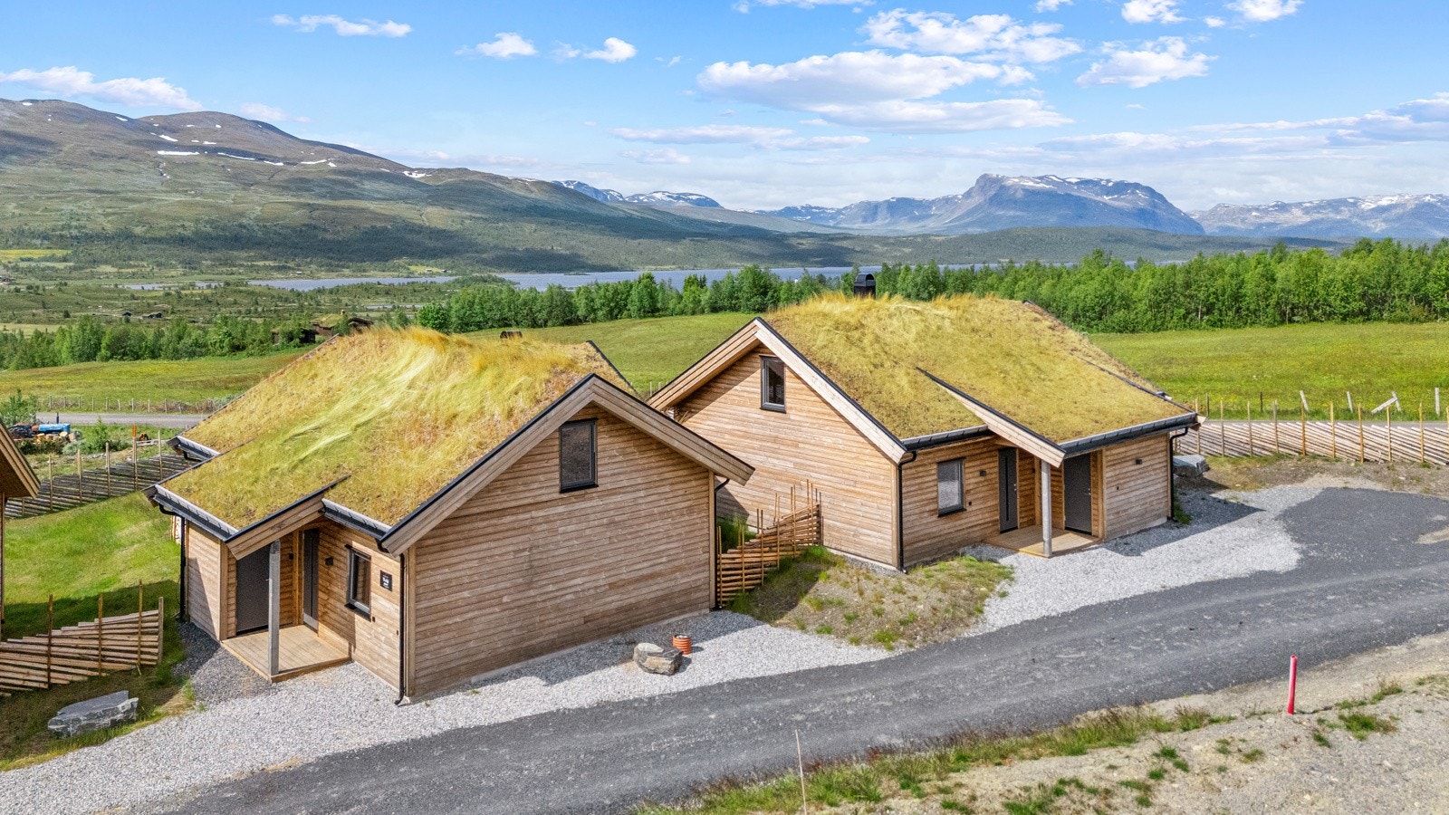 Hyttene er bygget med fokus på kvalitet og moderne standard. Galleribilde