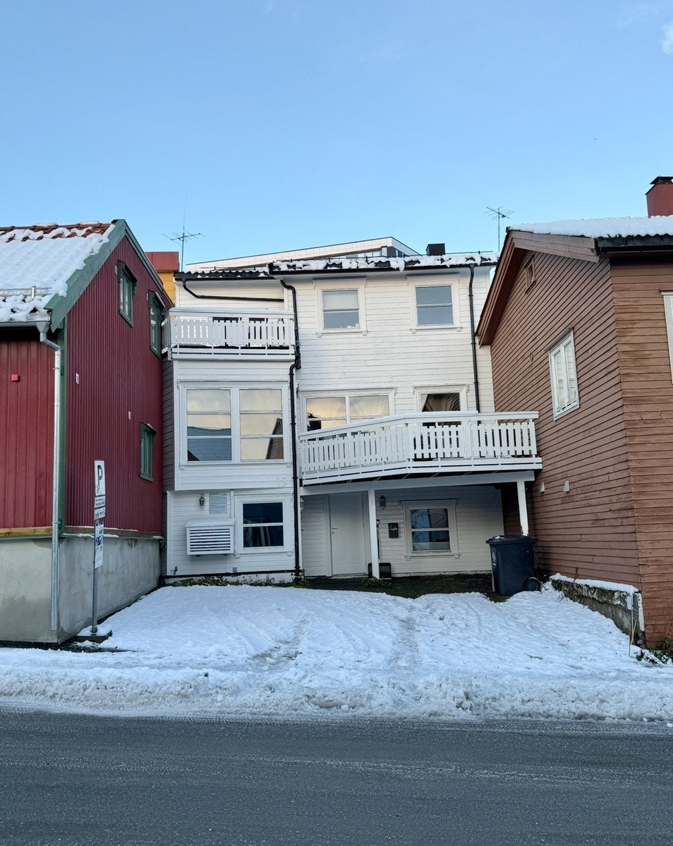 Vindu nede til høyre i bildet Galleribilde