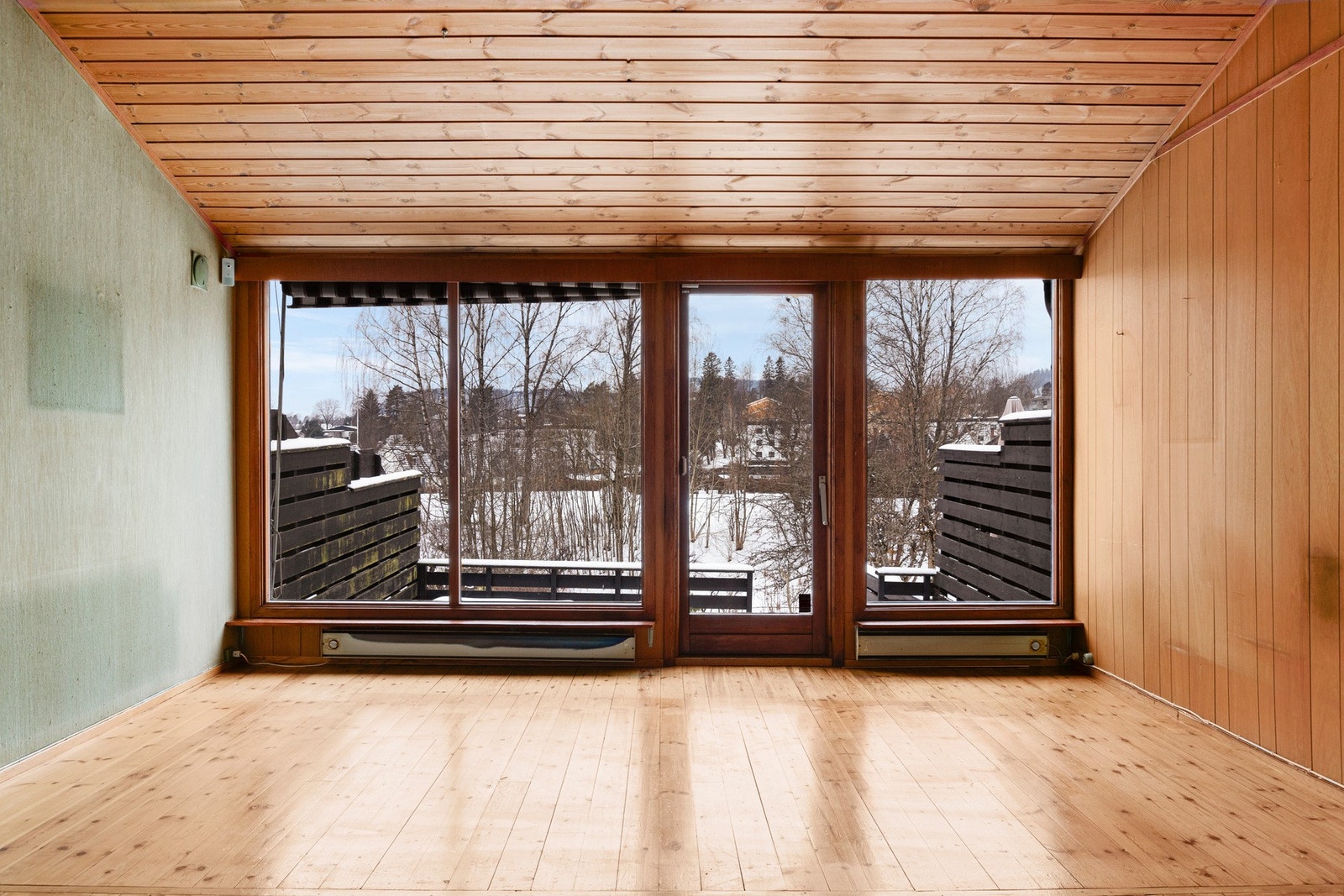 Stuen oppleves lys og romslig Galleribilde