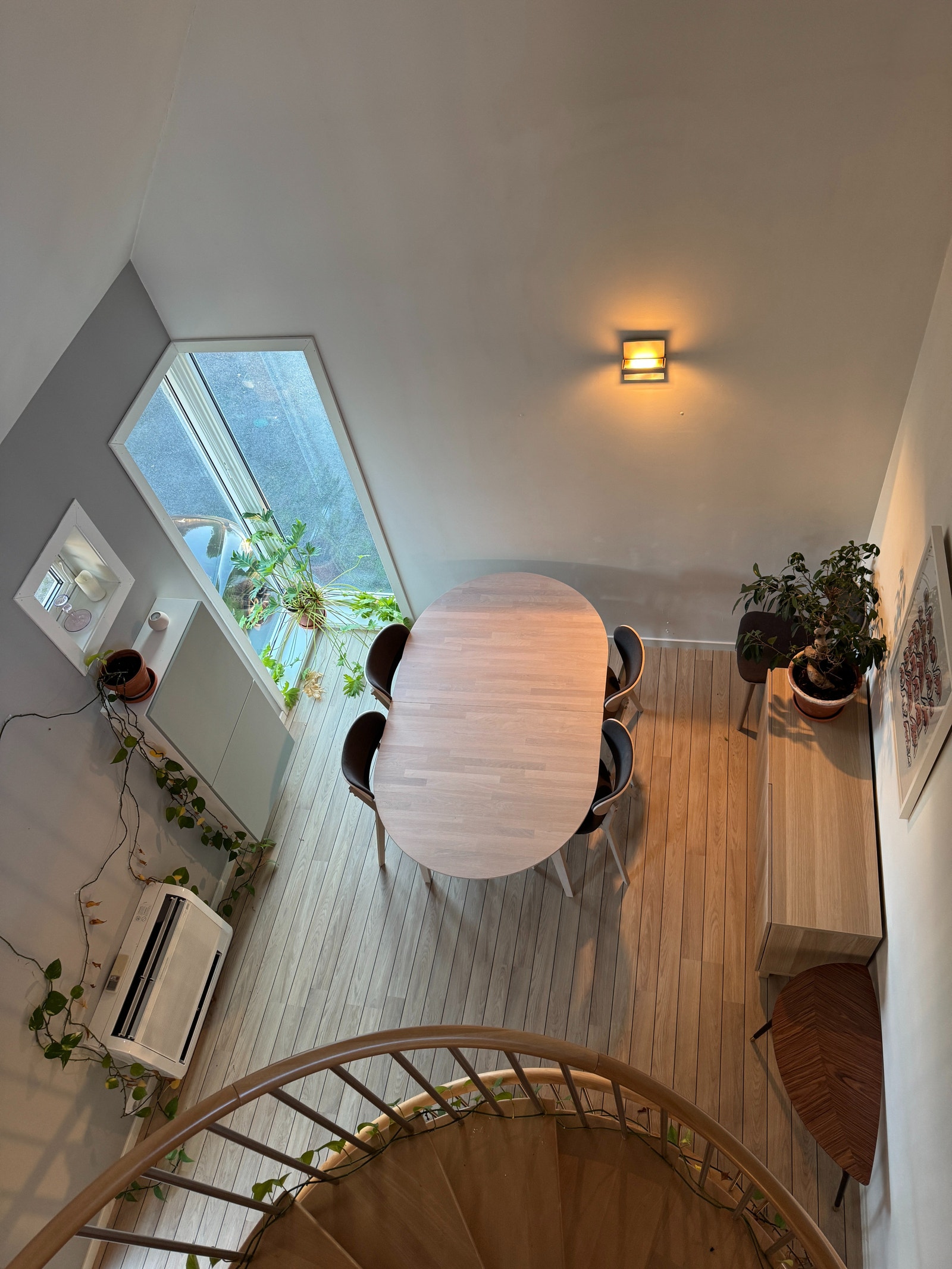 Oversikt over spisestuen Galleribilde