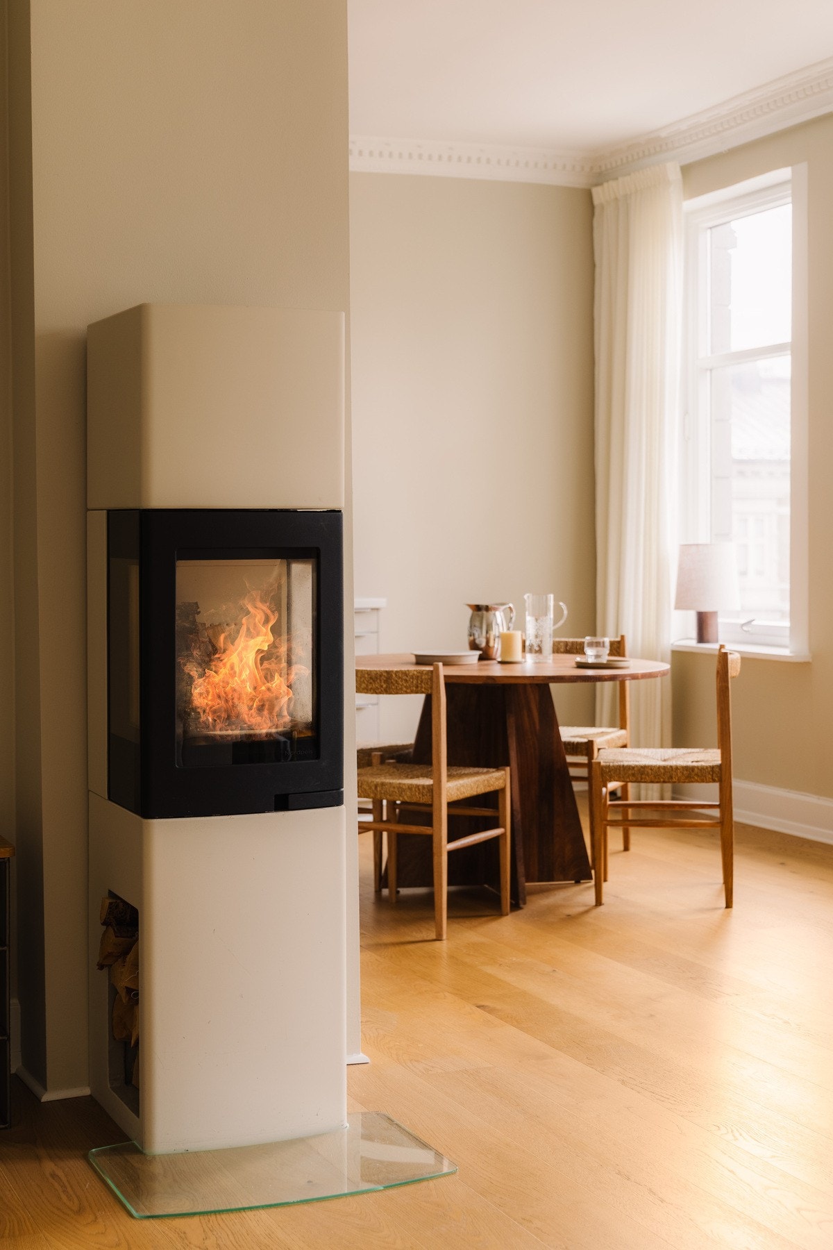 - Peisen varmer godt på de kjøligere dagene - Galleribilde