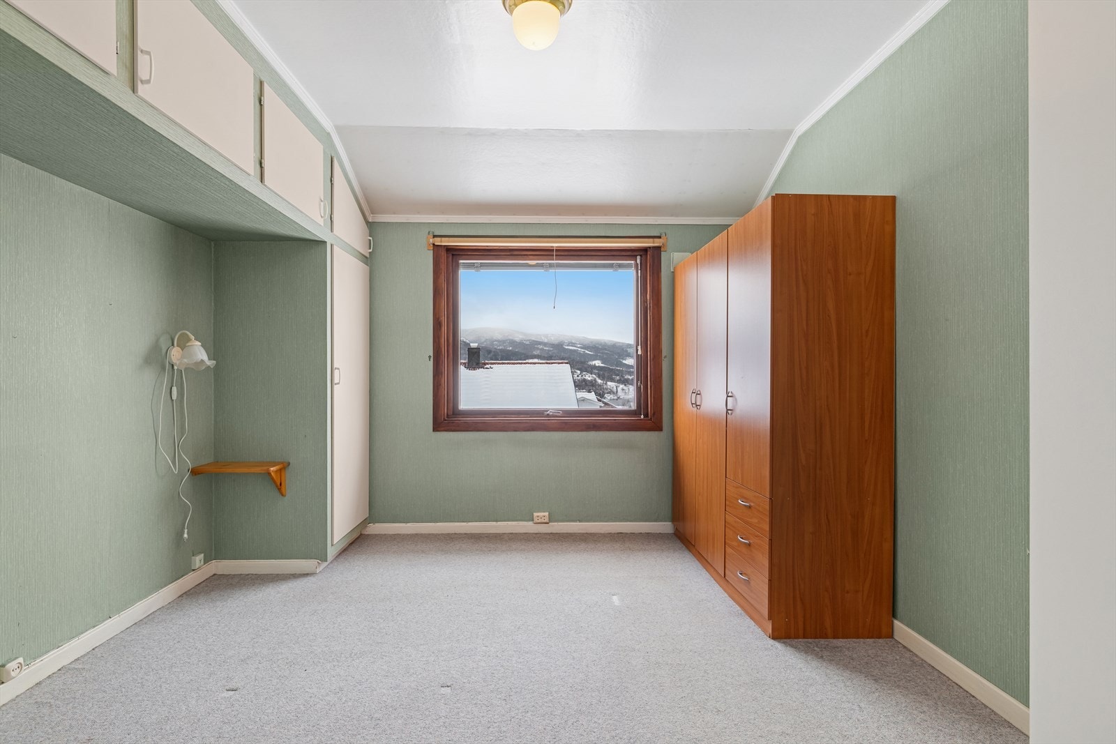 Hovedsoverommet har god plass til dobbeltseng og møblement. Galleribilde