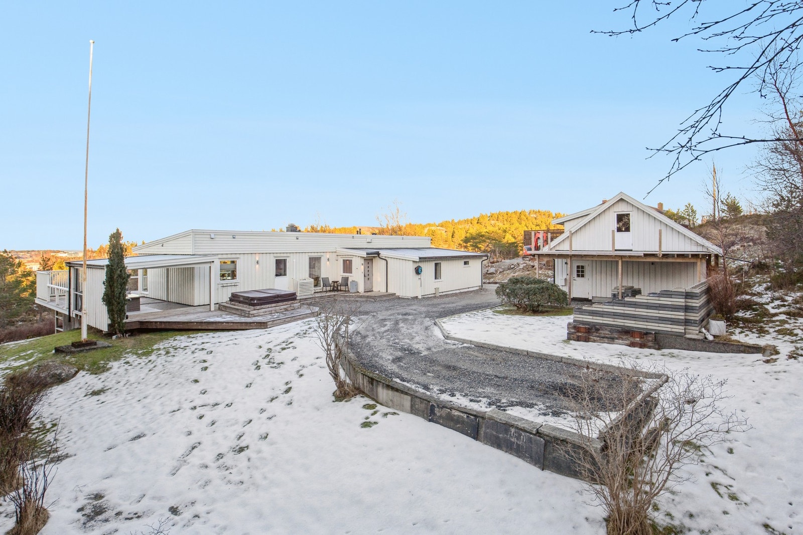 EiendomsMegler 1 v/Rune Johansen har gleden av å presentere Nygårdsvegen 26! Foto: EFKT (Vilde Dahl) Galleribilde