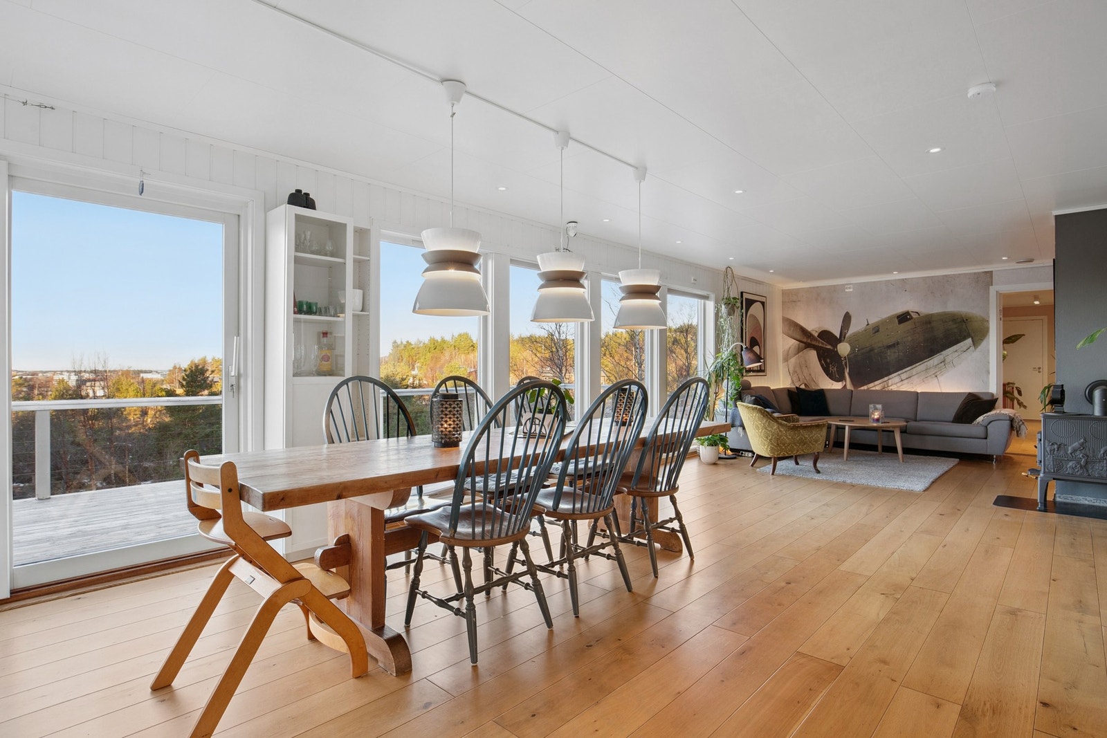 God plass til spisestue Galleribilde