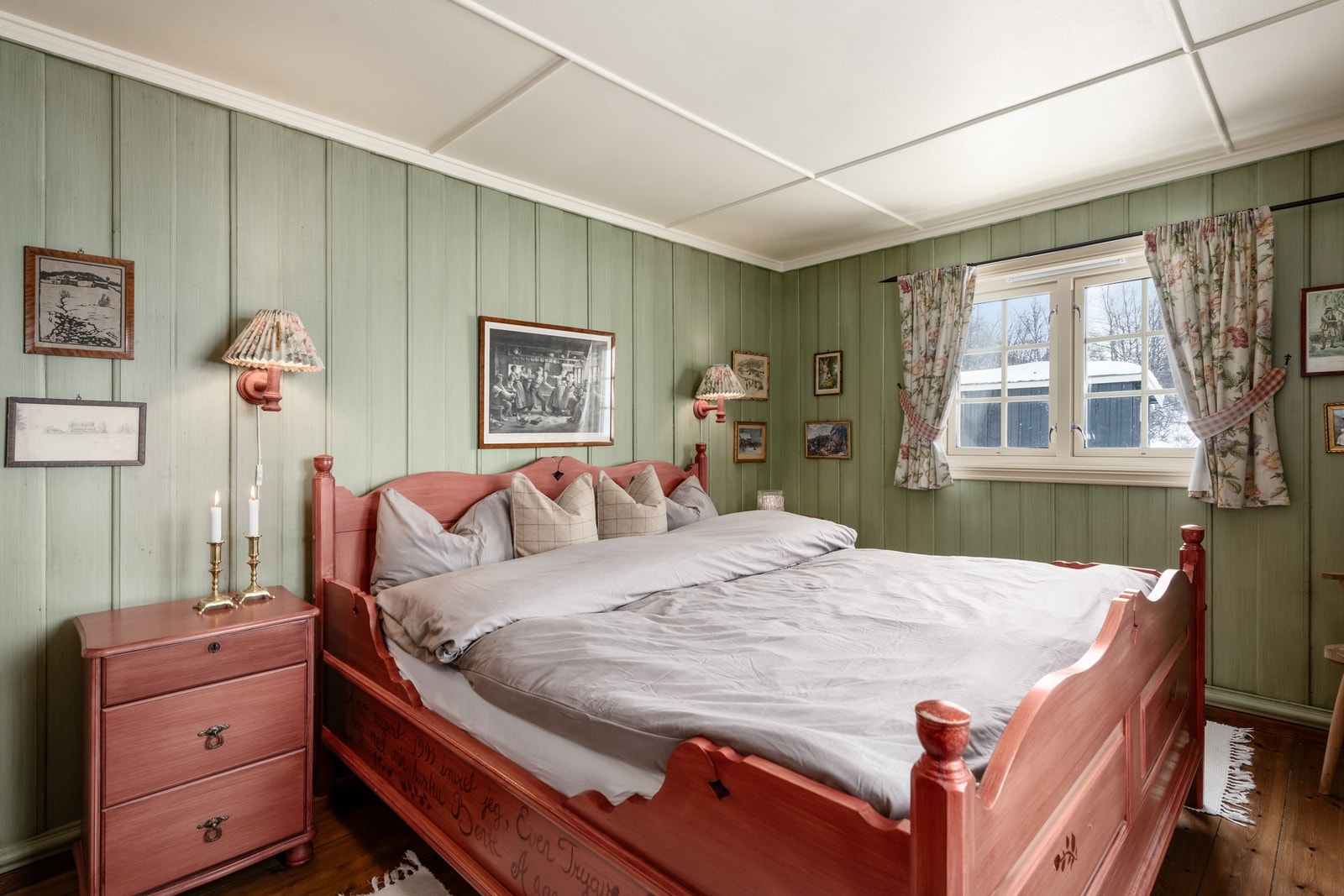 Svært sjarmerende innredning som kan følge med etter nærmere avtale Galleribilde