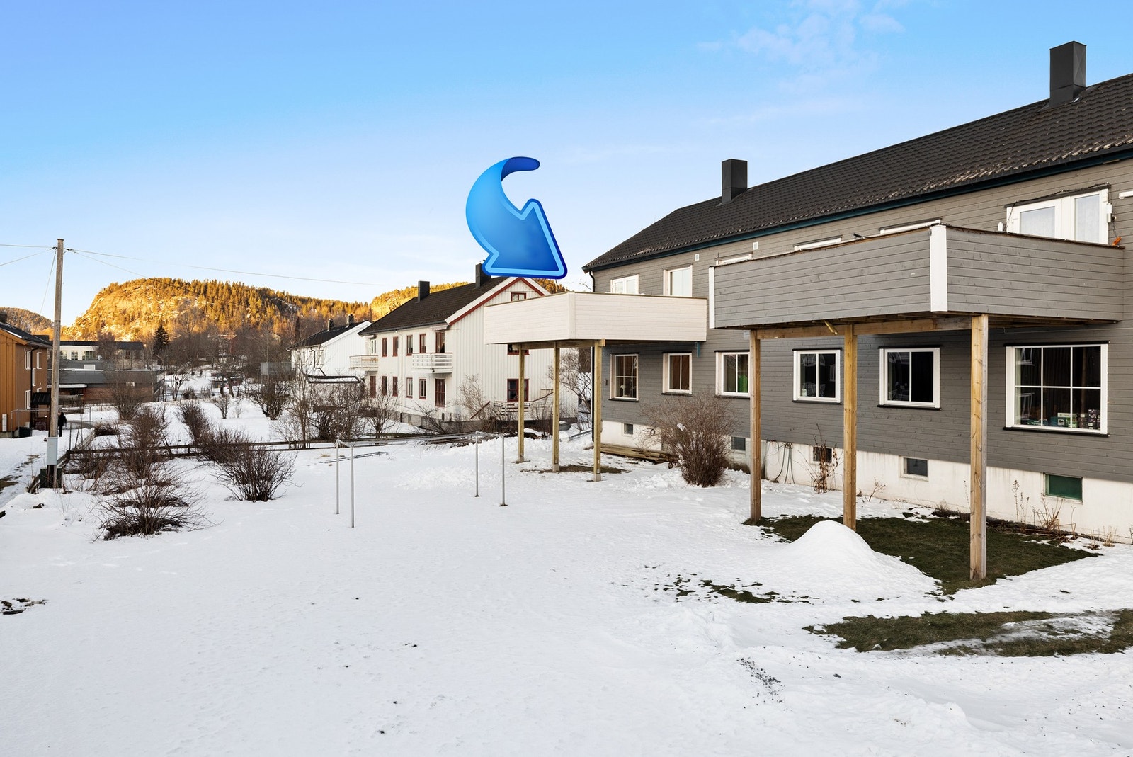 Rolig og etablert boligområde med nærhet til skoler, barnehager, lekeplass og nærbutikk Galleribilde