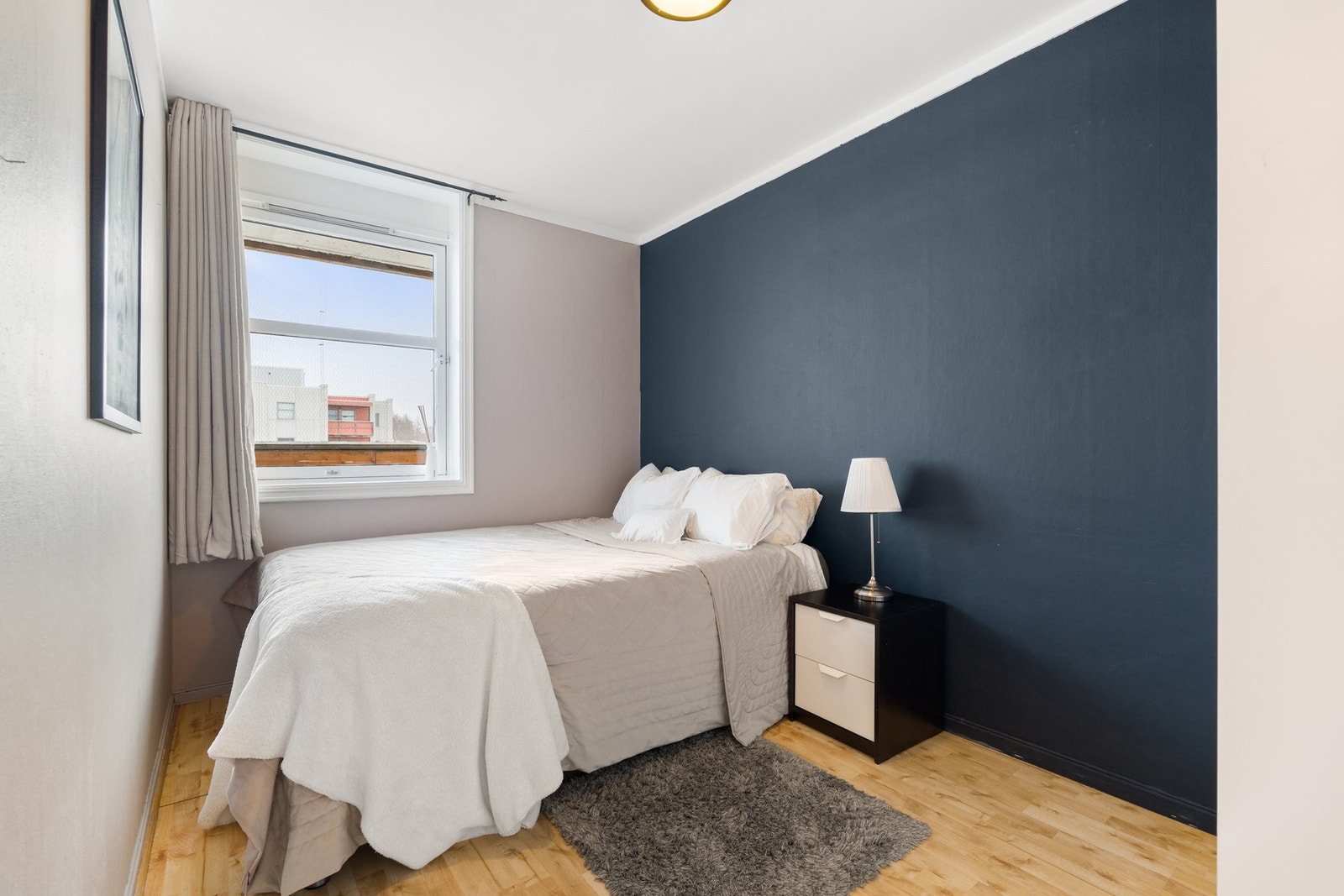 Leilighetens andre soverom er på 8,5 kvm. Galleribilde